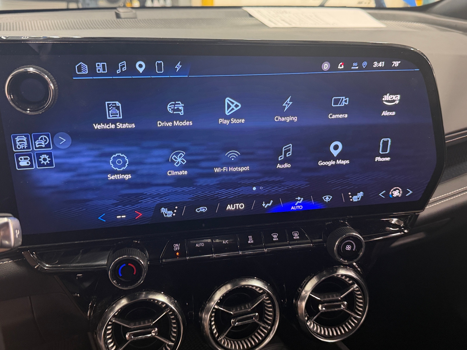 Thumbnail: 2024 Chevrolet Blazer EV - 3