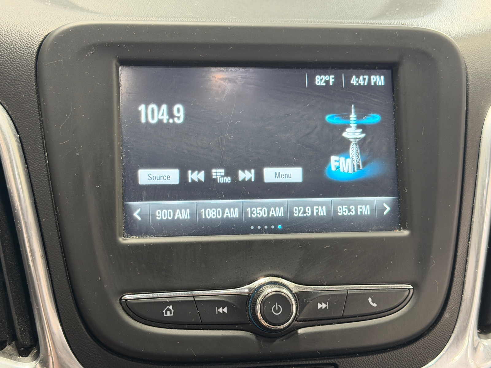 Thumbnail: 2018 Chevrolet Equinox - 4