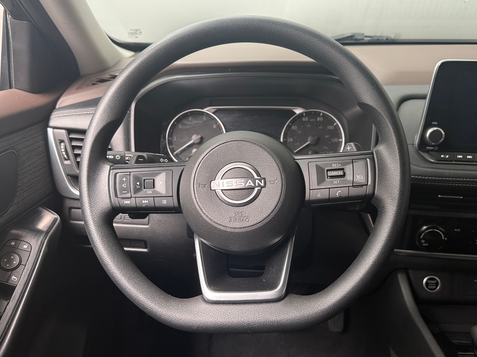 Thumbnail: 2023 Nissan Rogue - 5