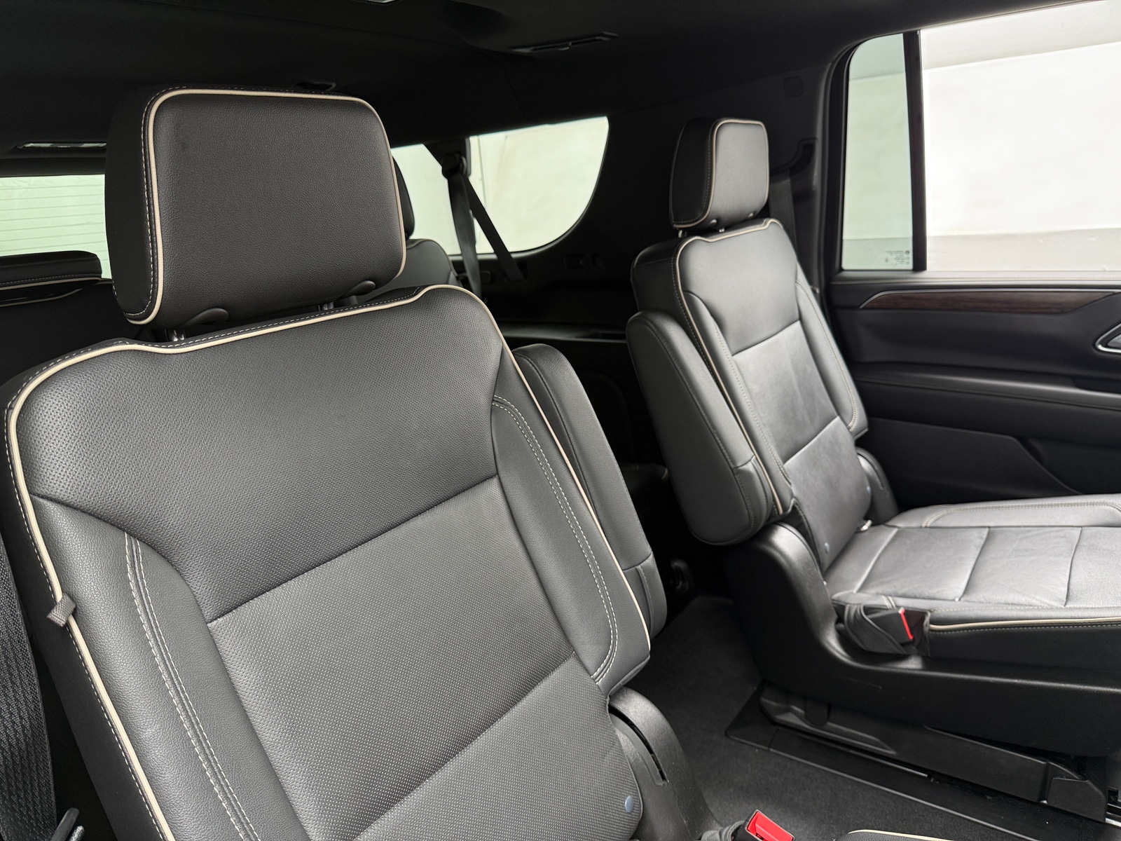 Thumbnail: 2021 Chevrolet Suburban - 5