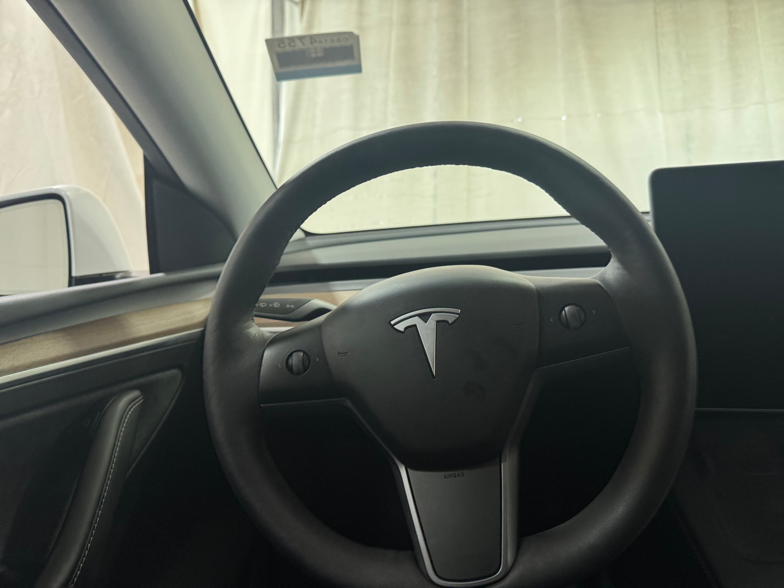 Thumbnail: 2023 Tesla Model Y - 4