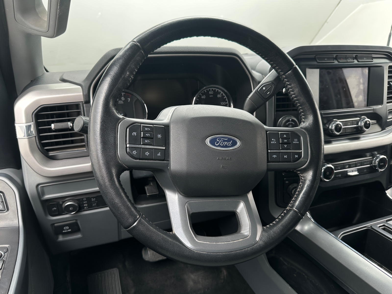 Thumbnail: 2022 Ford Econoline - 5