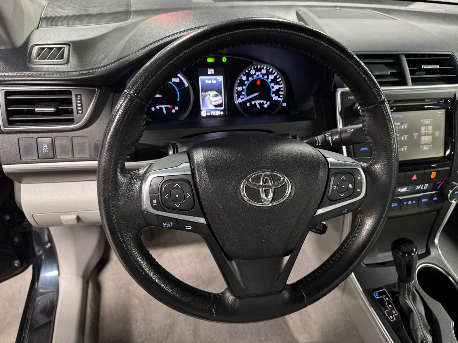 Thumbnail: 2015 Toyota Camry - 5