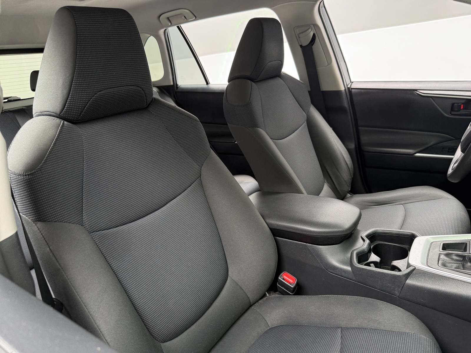 Thumbnail: 2019 Toyota RAV4 - 2
