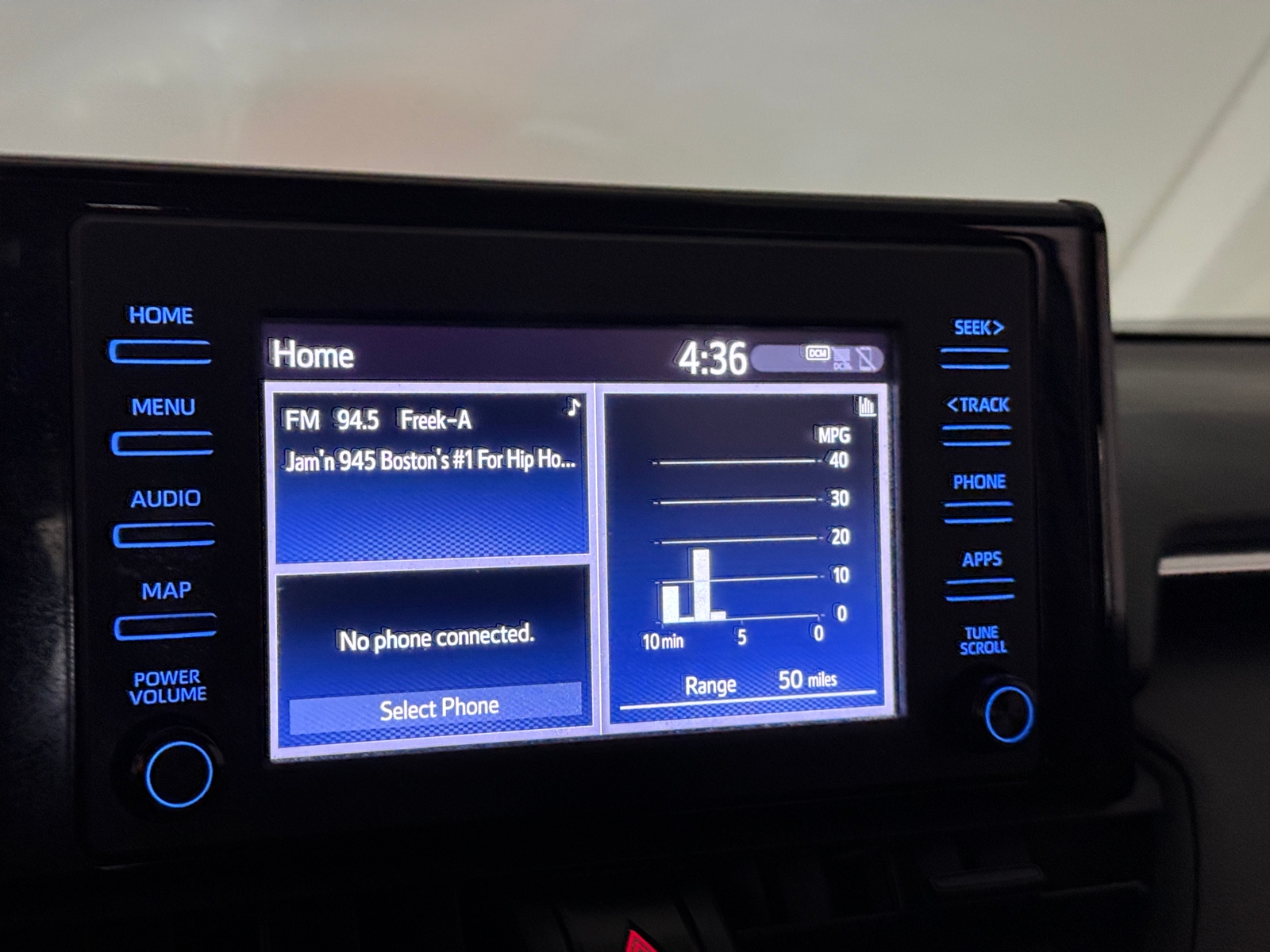 Thumbnail: 2019 Toyota RAV4 - 4