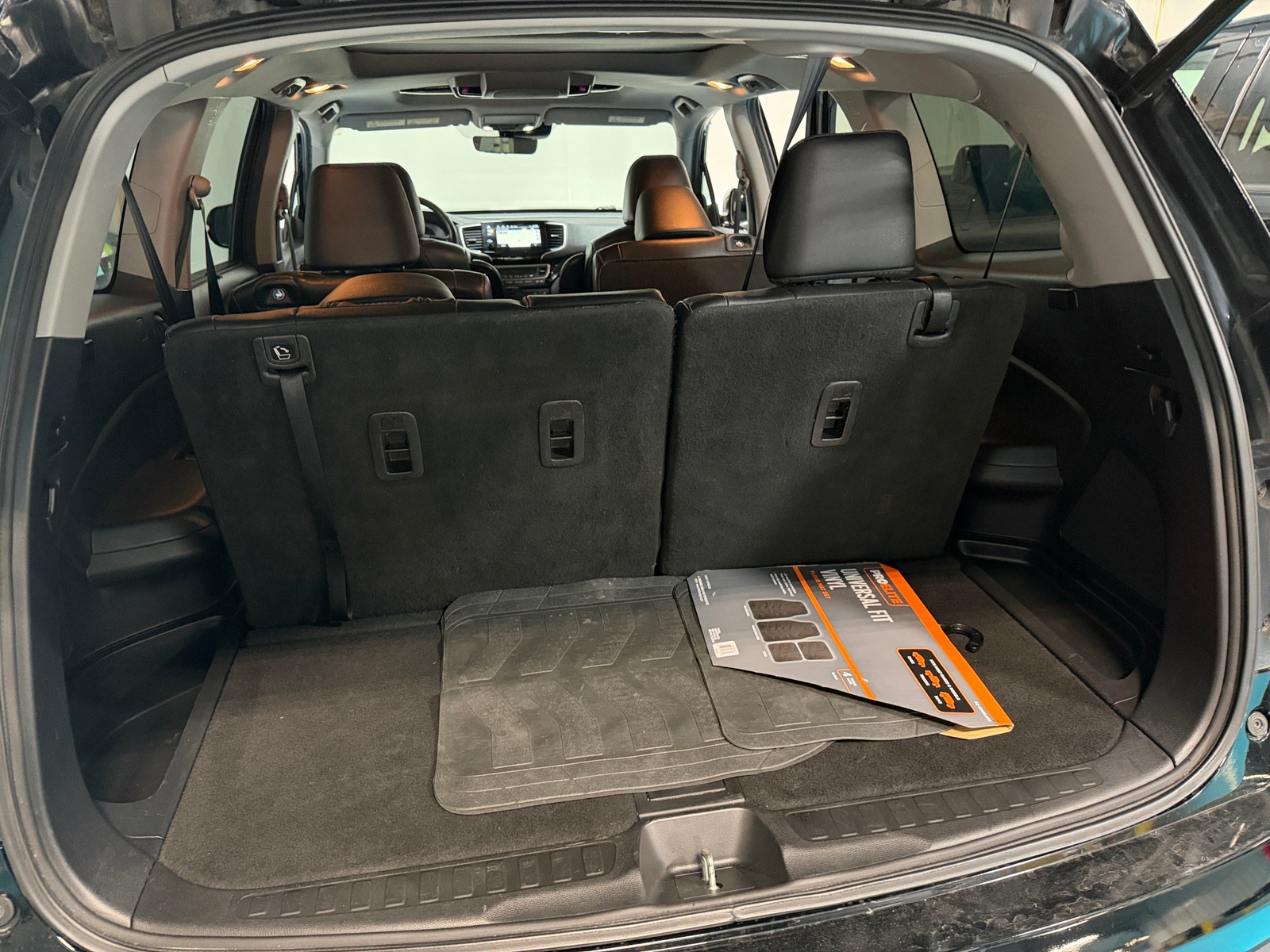 Thumbnail: 2019 Honda Pilot - 6