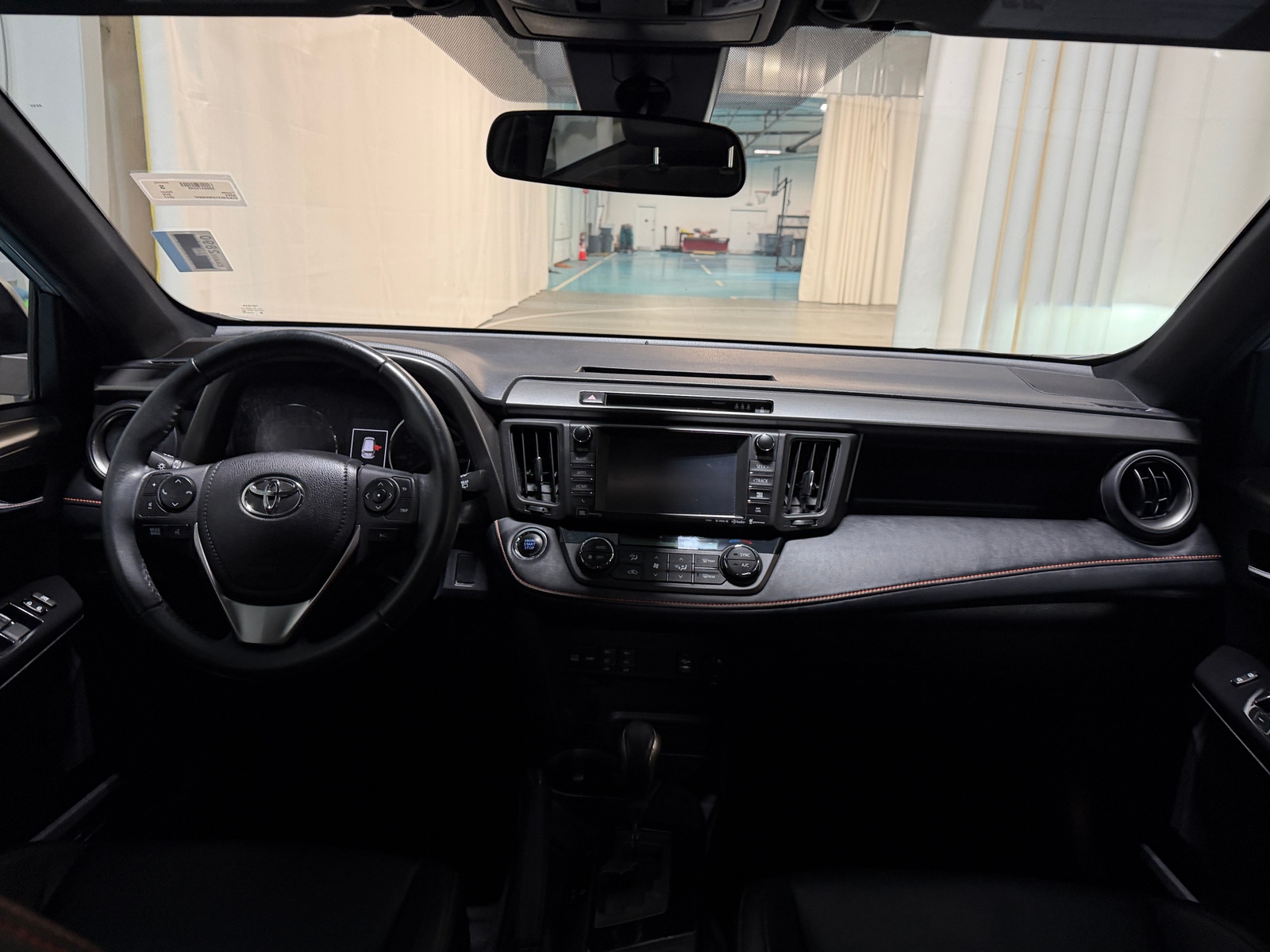 Thumbnail: 2017 Toyota RAV4 - 2