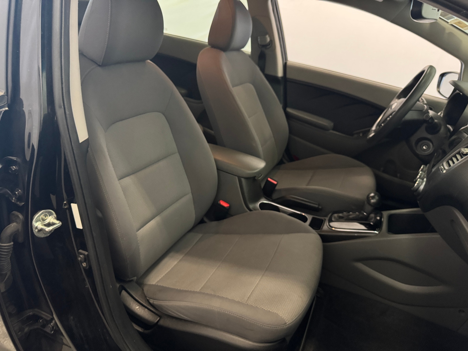 Thumbnail: 2018 Kia Forte - 2