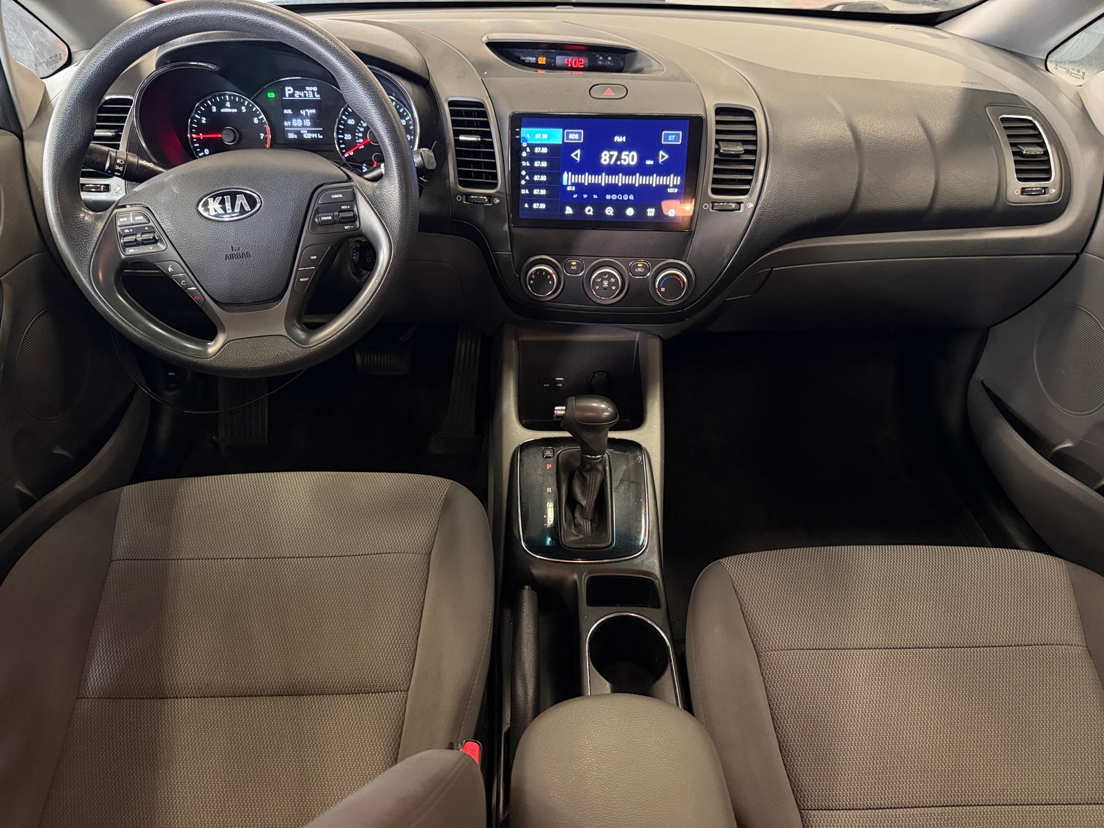 Thumbnail: 2018 Kia Forte - 3