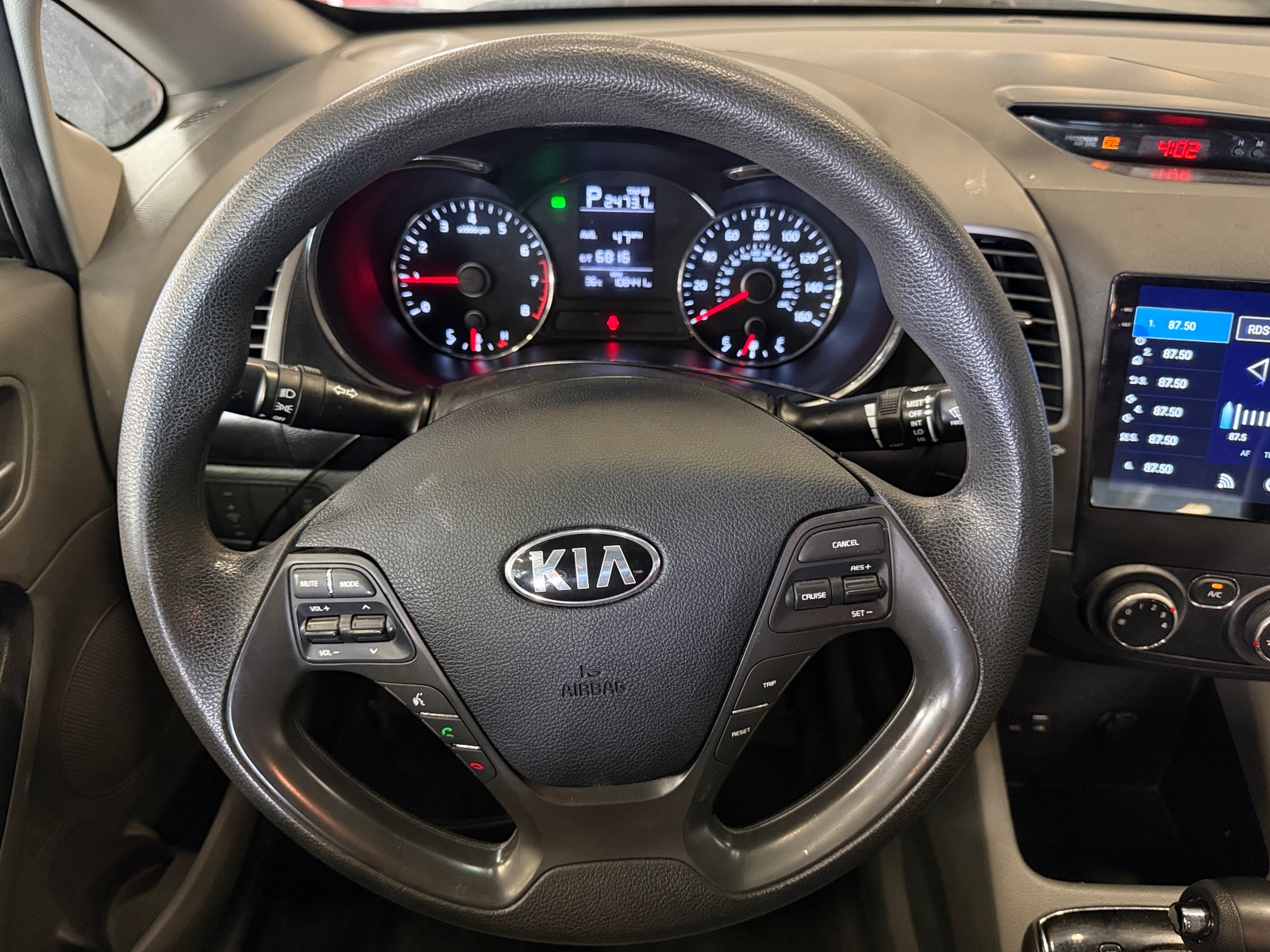 Thumbnail: 2018 Kia Forte - 5