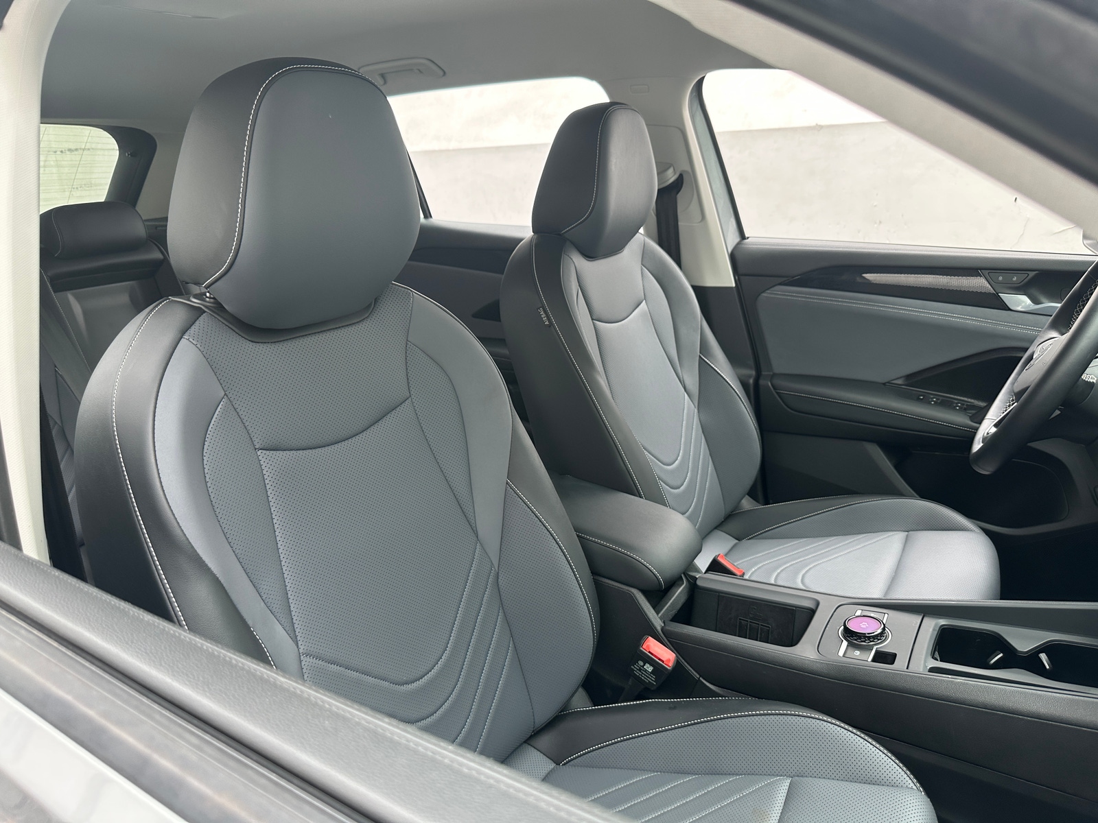 Thumbnail: 2026 Volkswagen Tiguan - 2