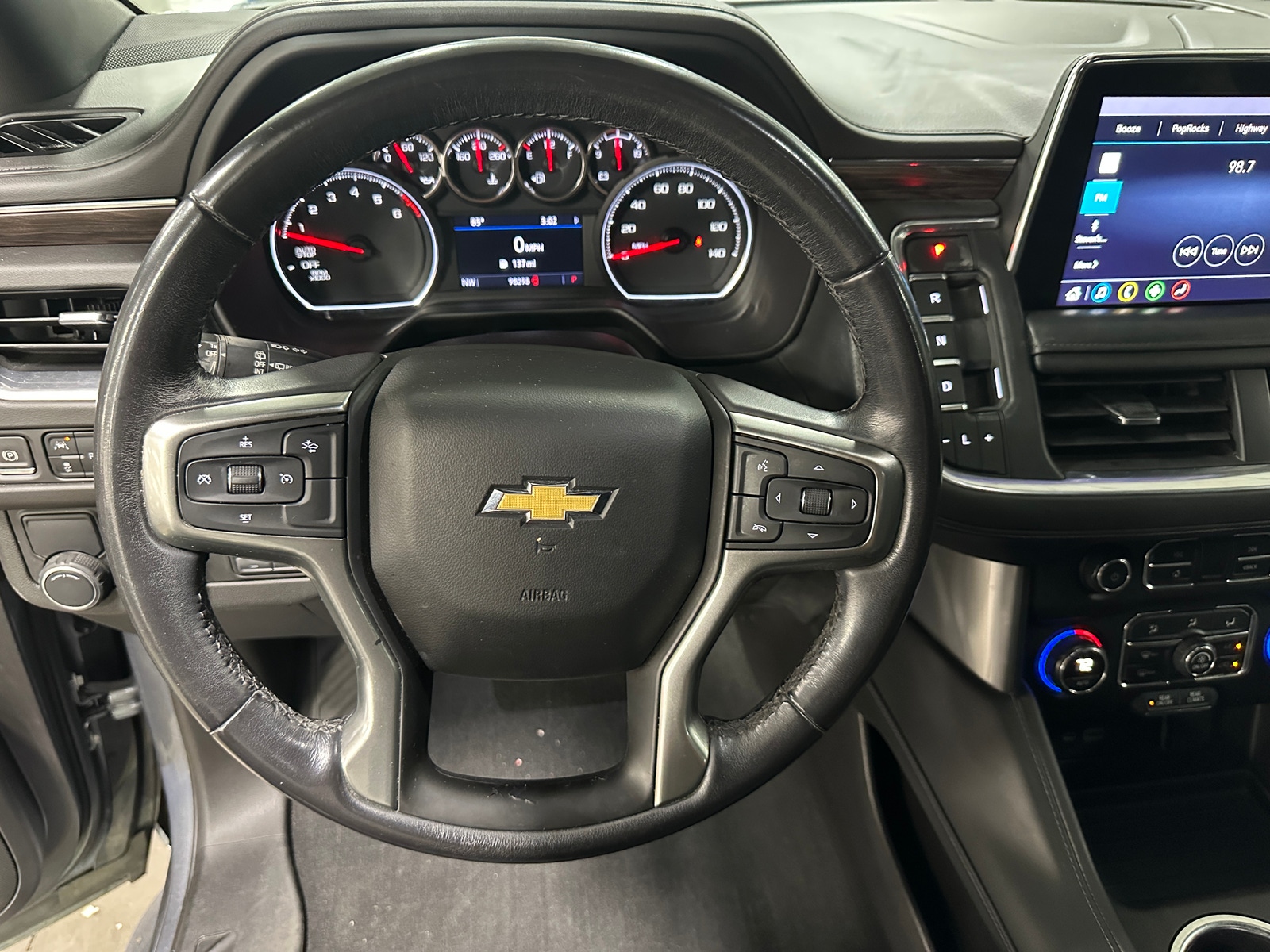 Thumbnail: 2021 Chevrolet Suburban - 5