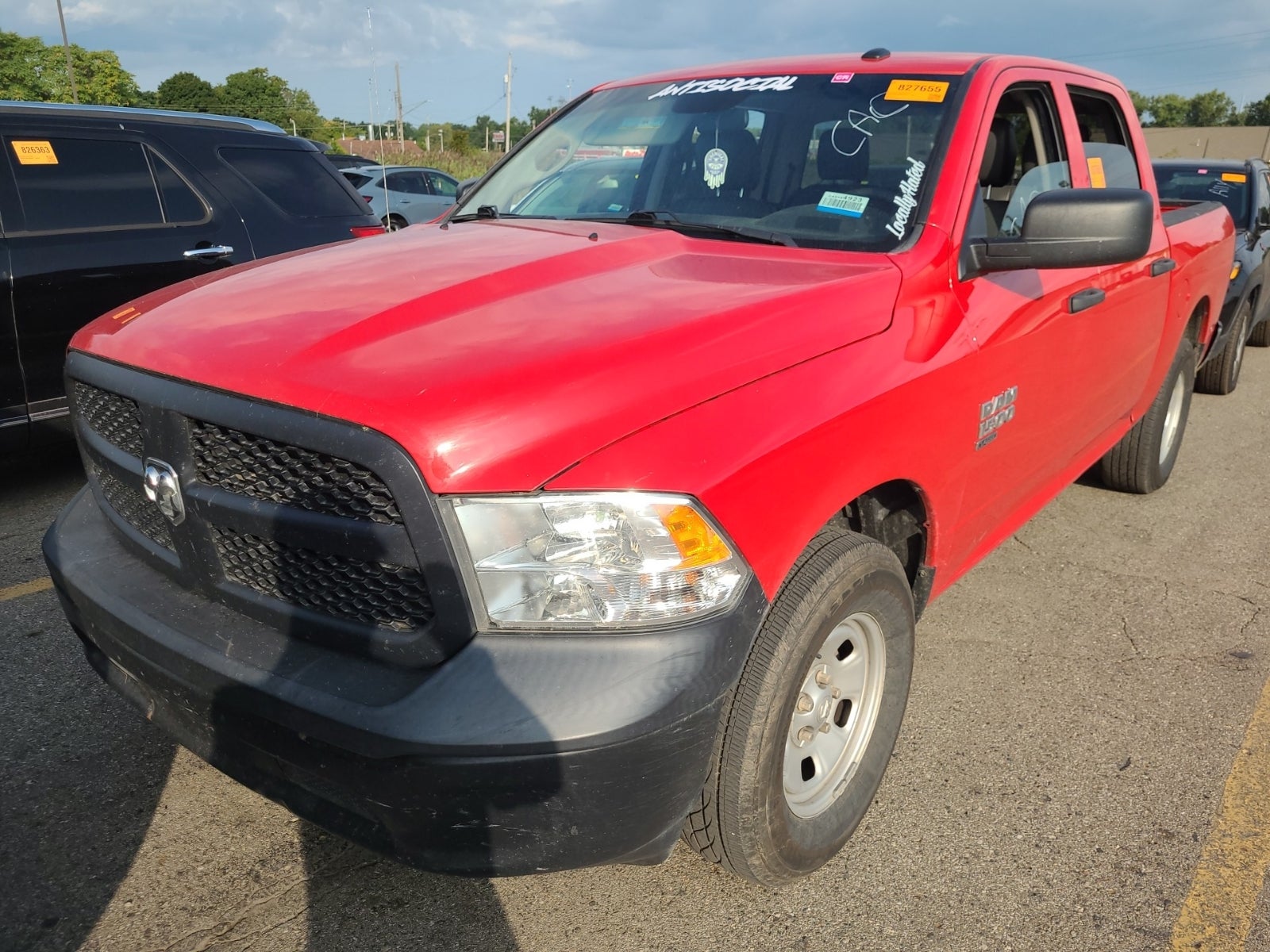 2022 Ram 1500 Classic Tradesman 4x4 Crew Cab 5'7" Box
