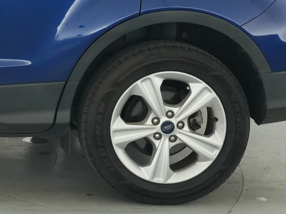 2016 Ford Escape SE - Photo 16