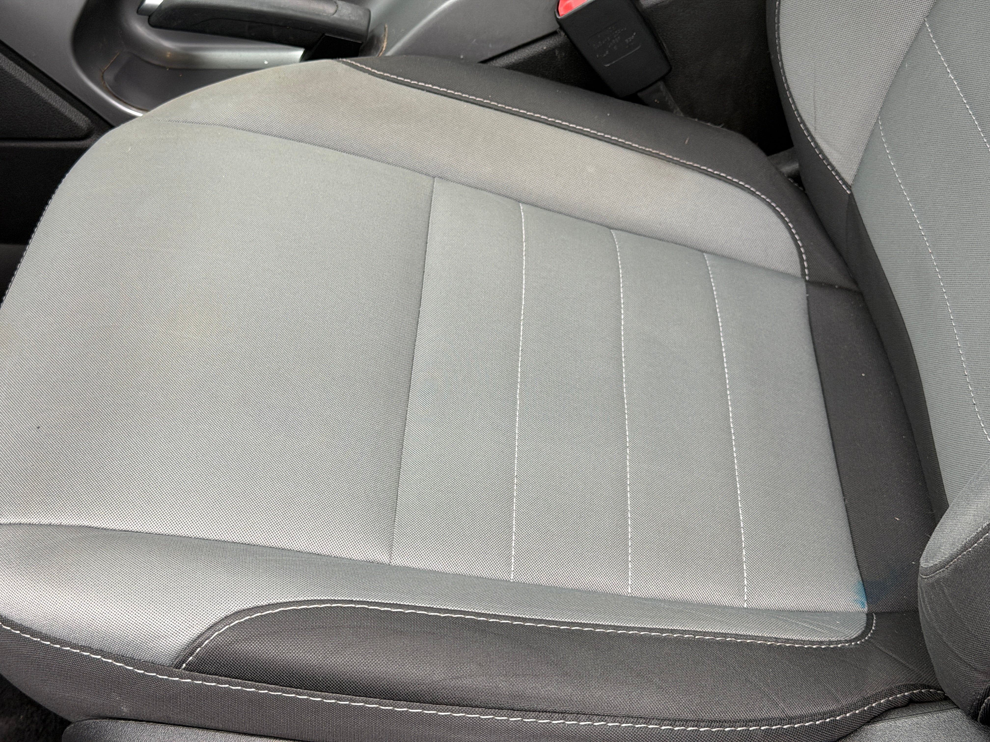 2016 Ford Escape SE - Photo 17