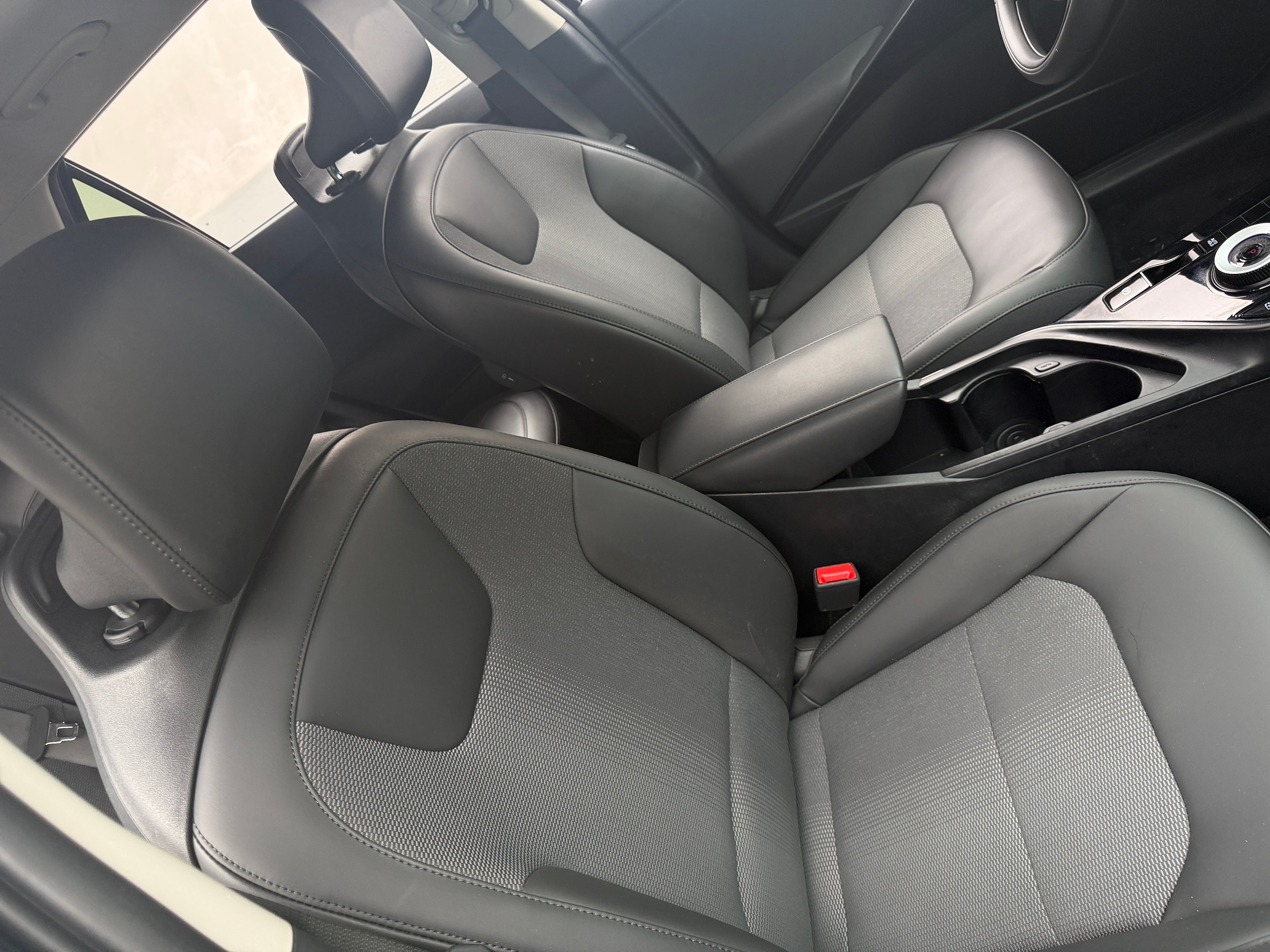 2025 Kia Niro