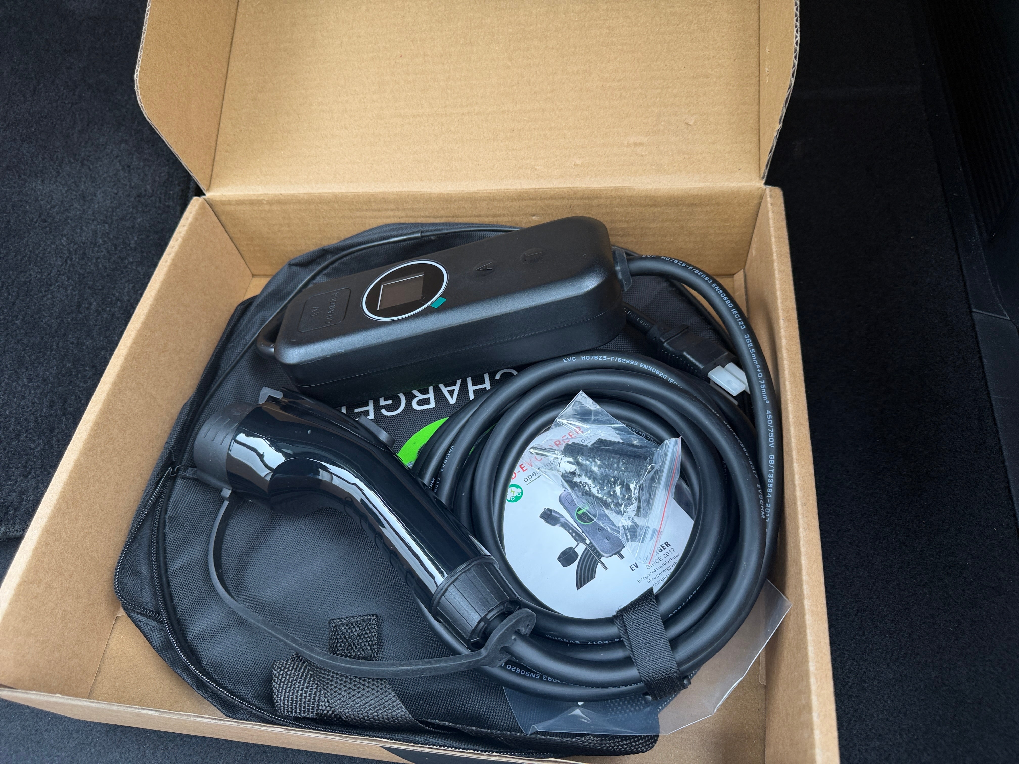 Used 2025 Kia Niro Wind with VIN KNDCR3L15S5140477 for sale in Oak Creek, WI