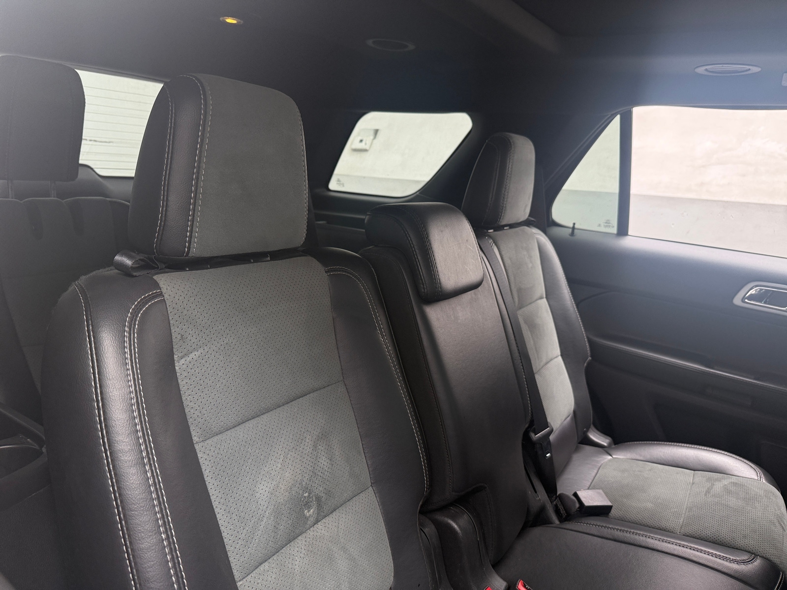Thumbnail: 2015 Ford Explorer - 5