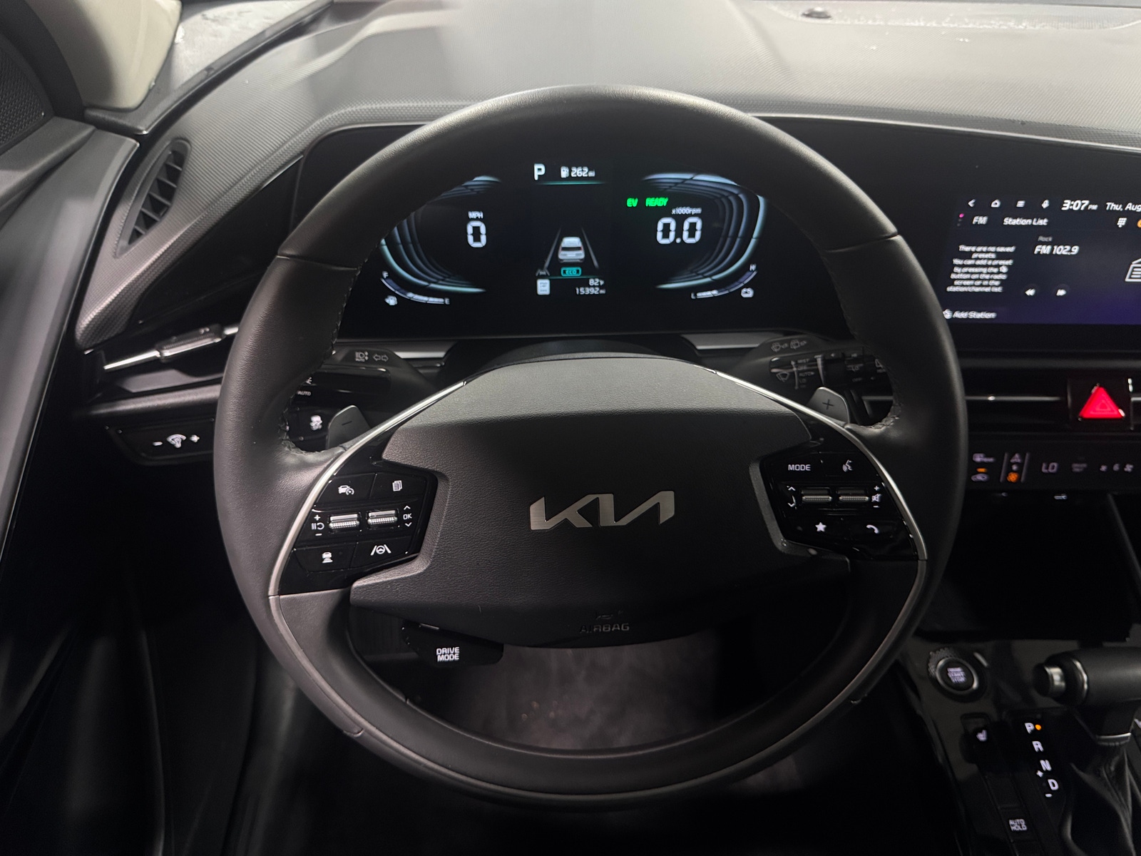 Thumbnail: 2024 Kia Niro - 4