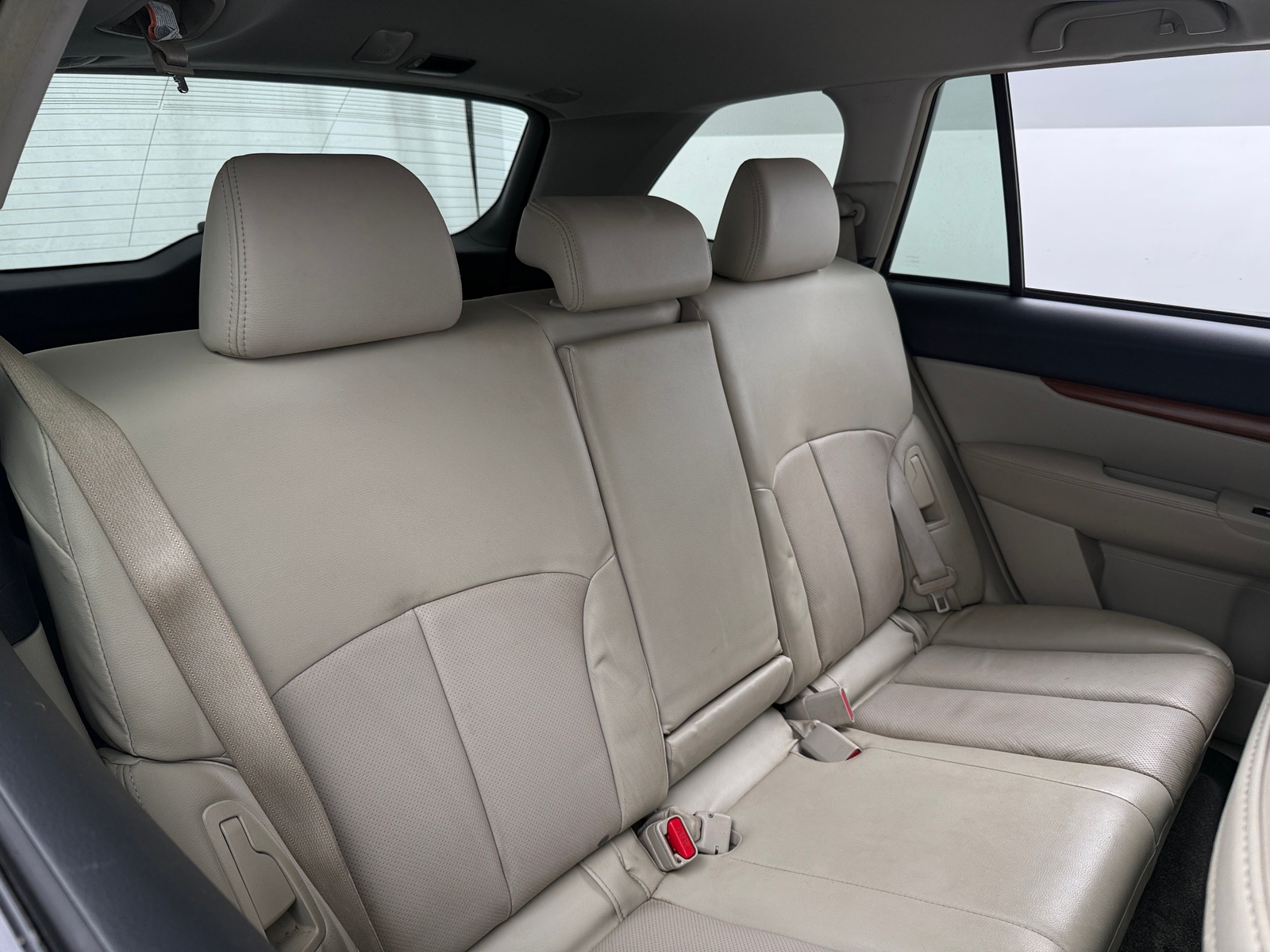 Thumbnail: 2014 Subaru Outback - 5