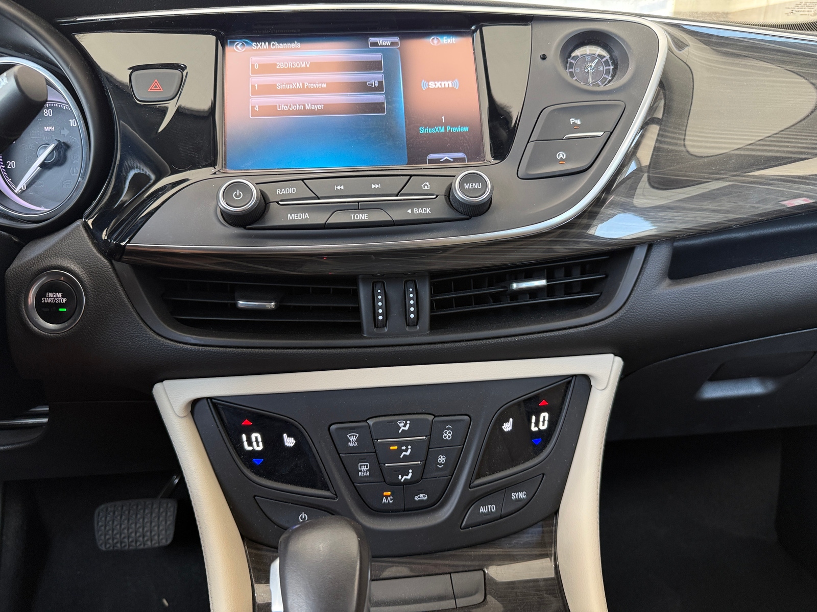 Thumbnail: 2019 Buick Envision - 3