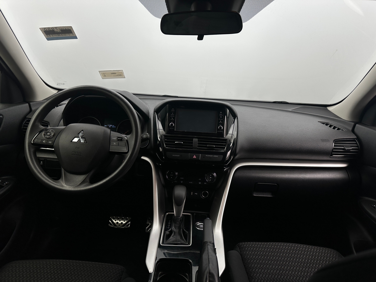 Thumbnail: 2022 Mitsubishi Eclipse Cross - 3