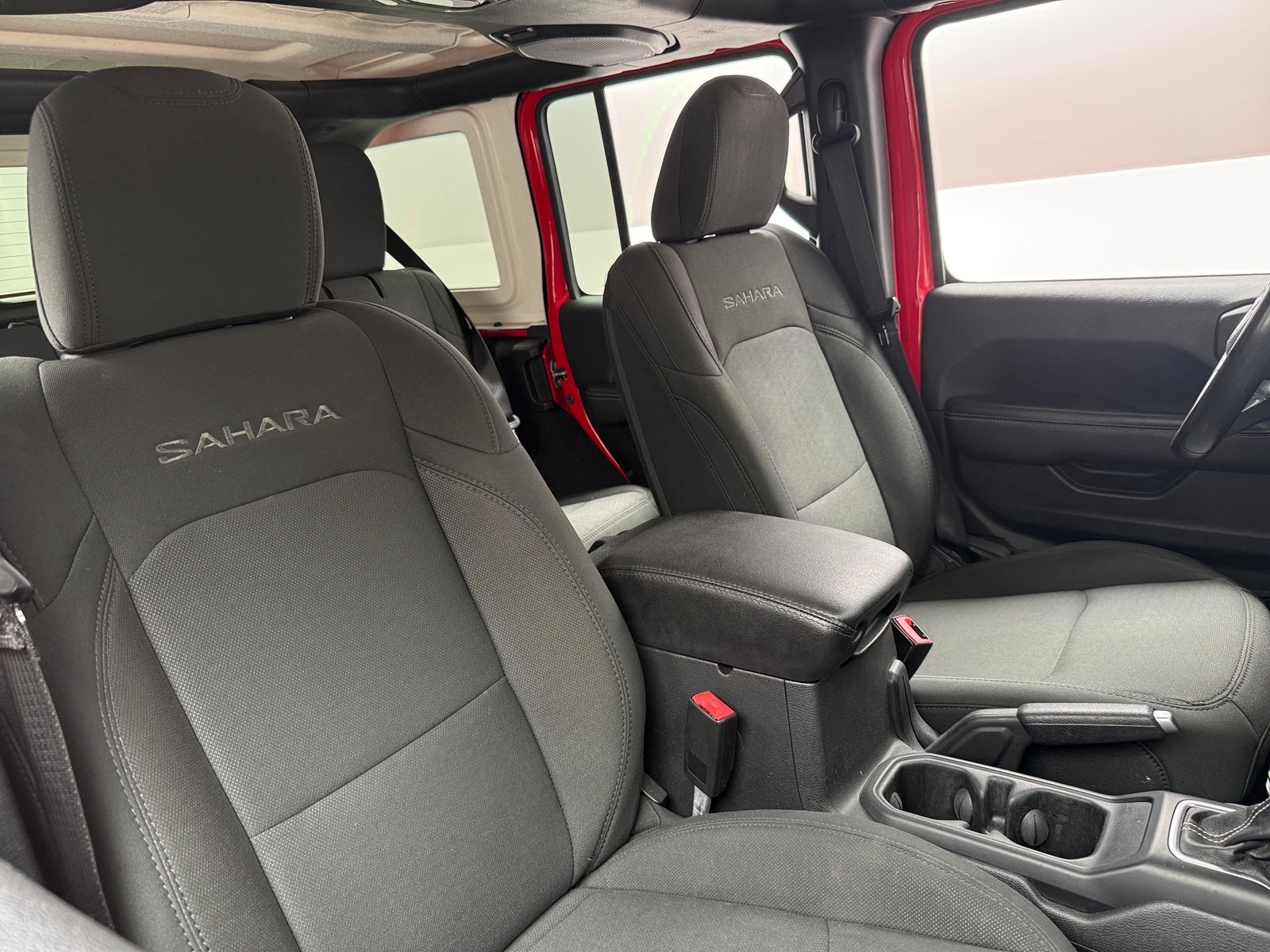 Thumbnail: 2019 Jeep Wrangler - 2