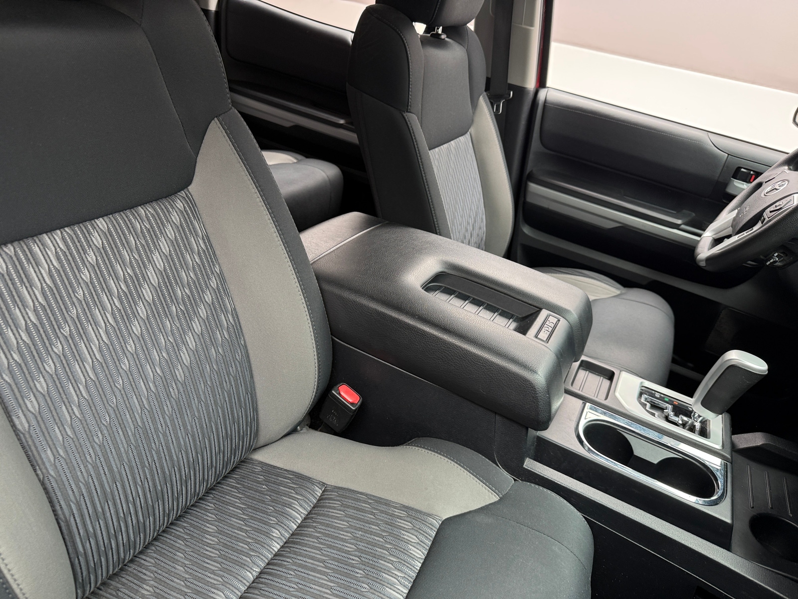 Thumbnail: 2019 Toyota Tundra - 2