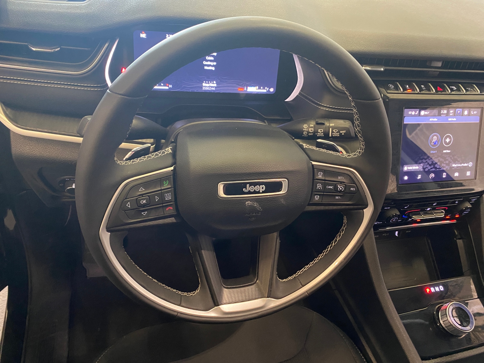 Thumbnail: 2024 Jeep Grand Cherokee L - 5