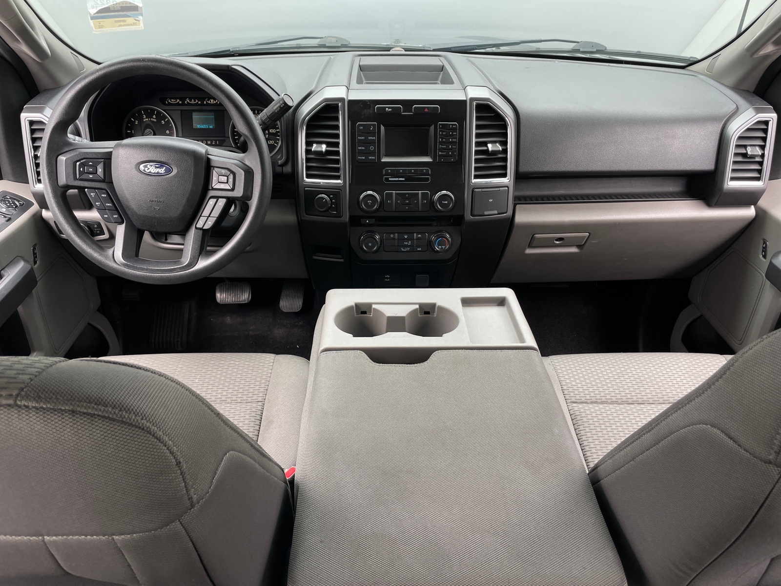 Thumbnail: 2016 Ford Econoline - 3