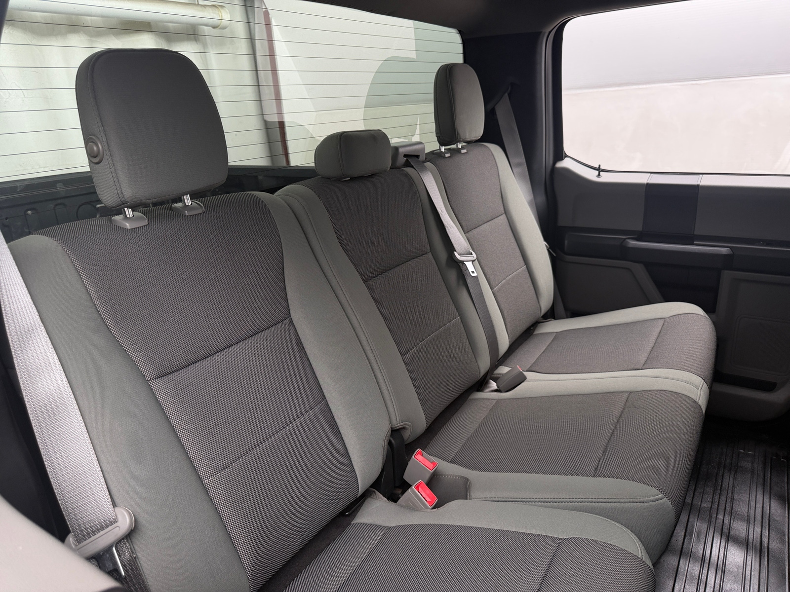 Thumbnail: 2018 Ford Econoline - 6