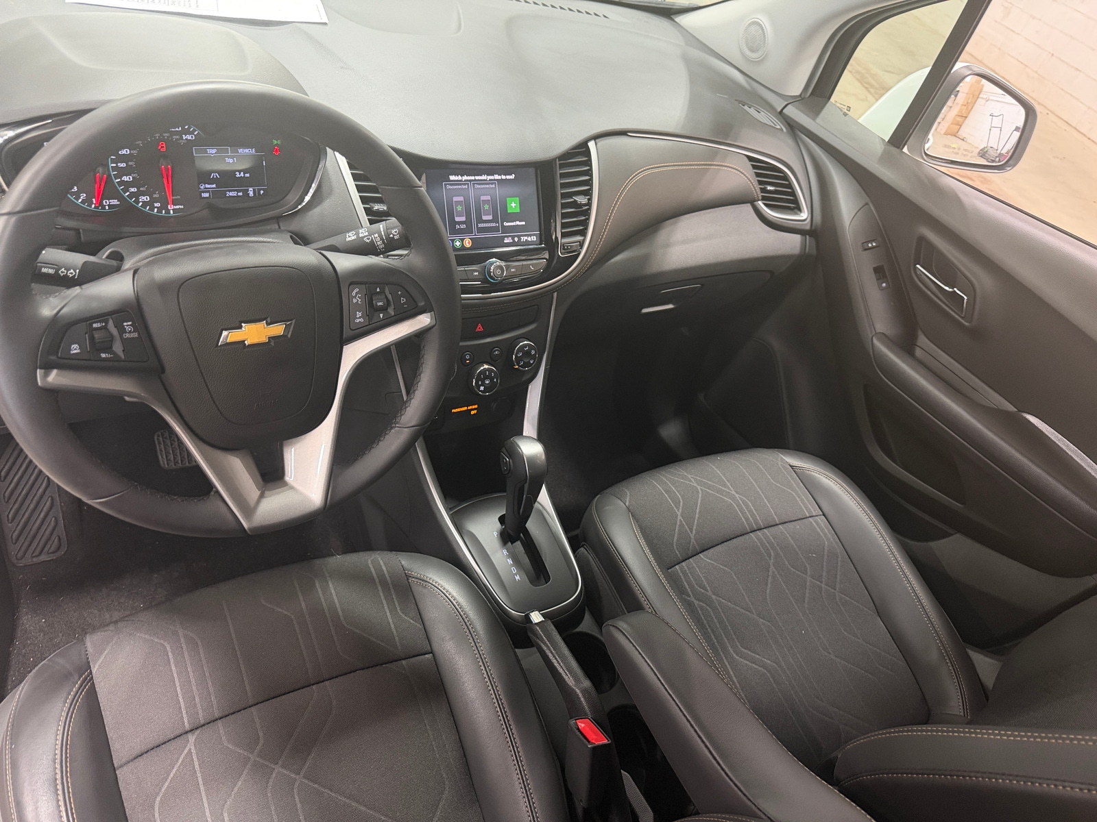 Thumbnail: 2020 Chevrolet Trax - 2