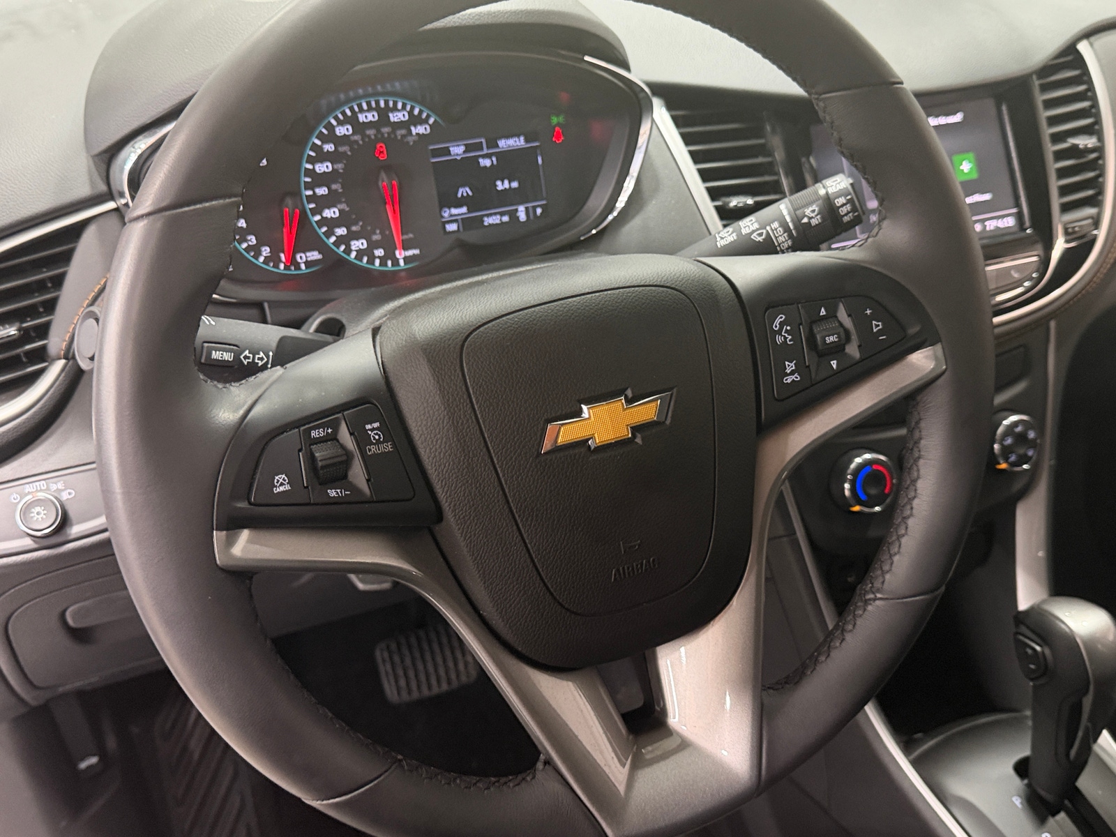 Thumbnail: 2020 Chevrolet Trax - 4