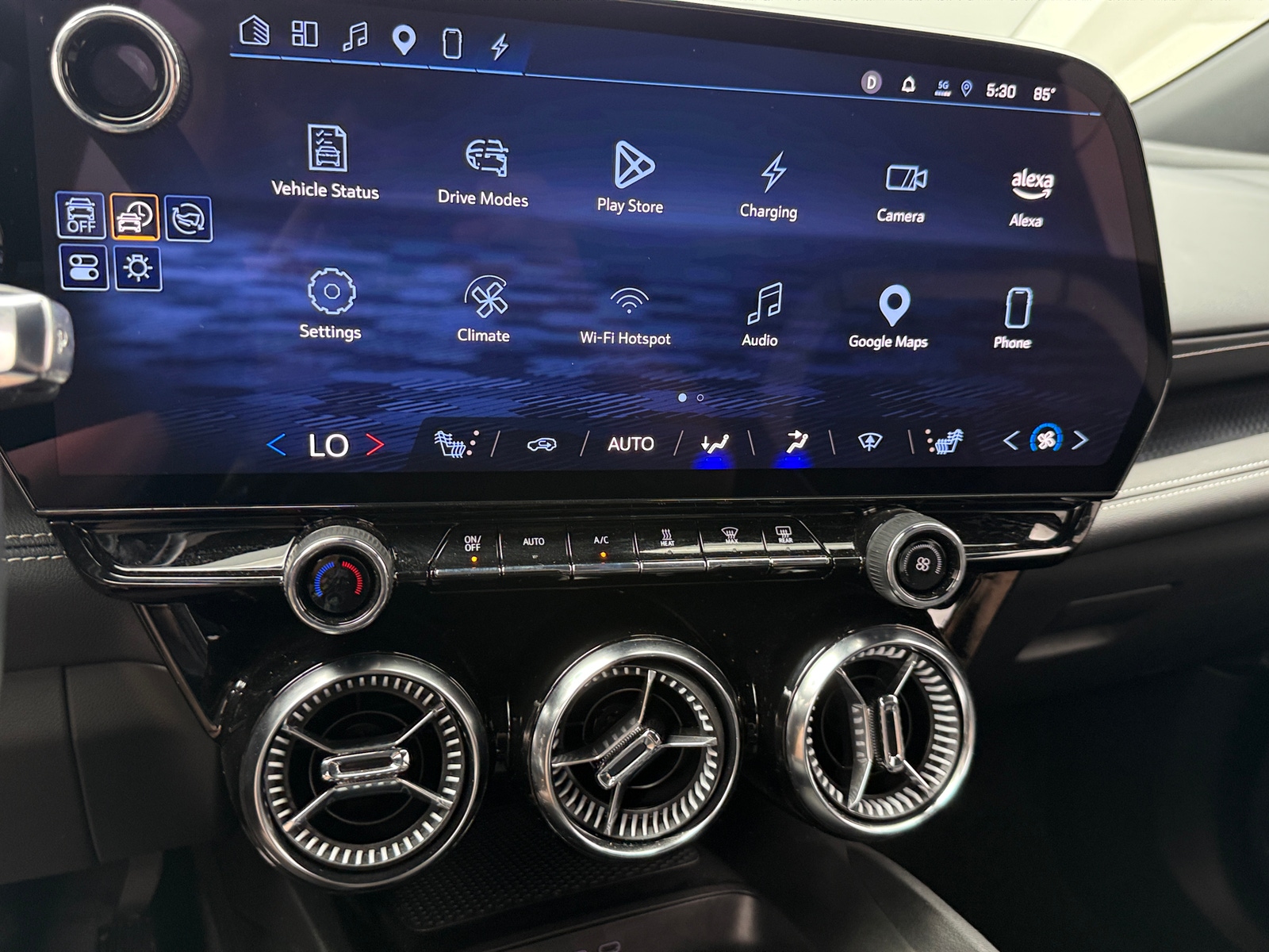Thumbnail: 2024 Chevrolet Blazer EV - 3