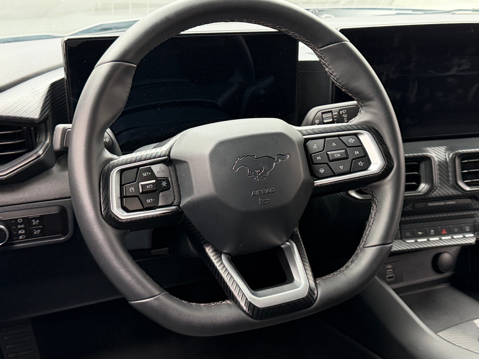 Thumbnail: 2025 Ford Mustang - 4