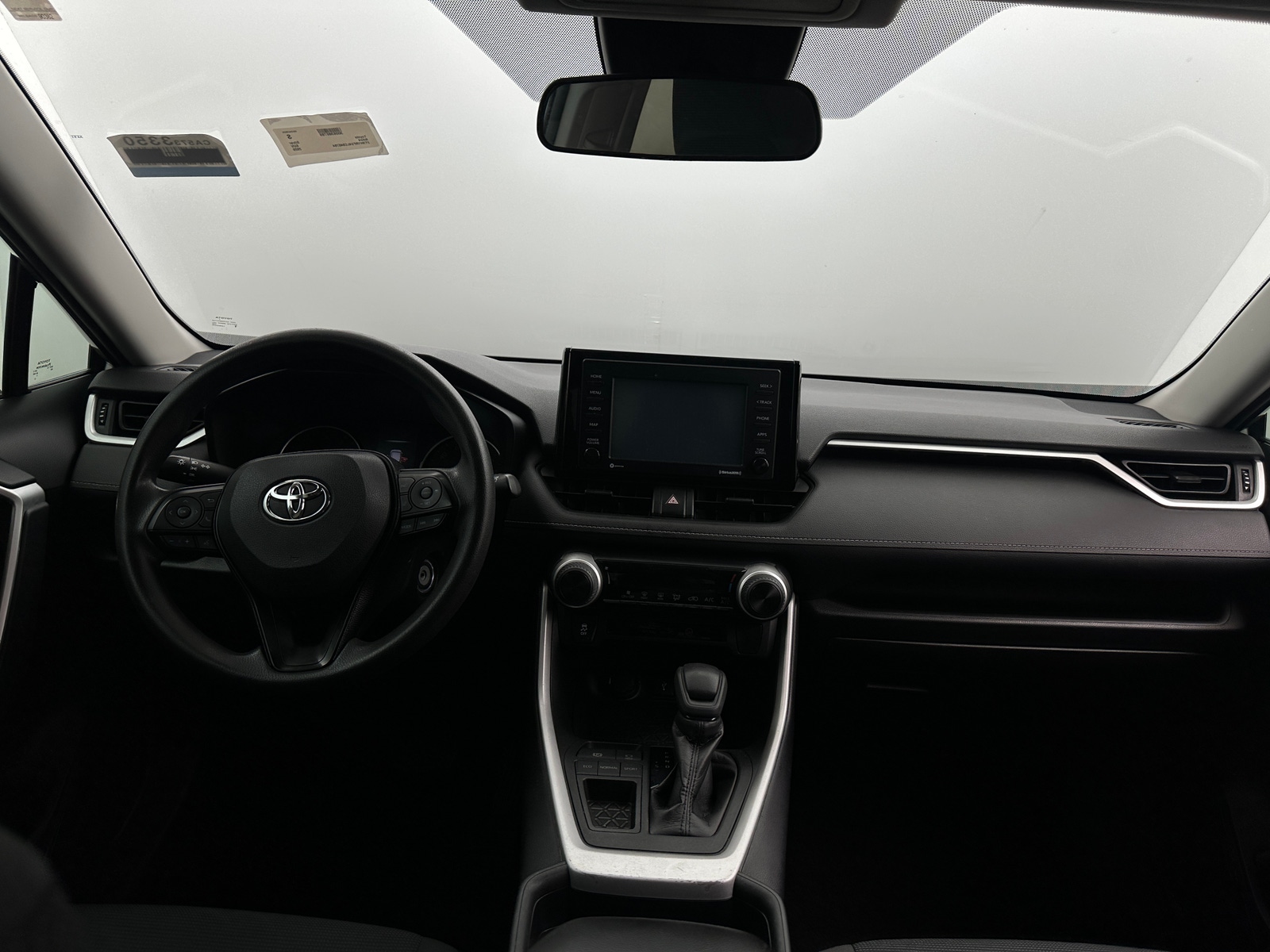 Thumbnail: 2020 Toyota RAV4 - 3