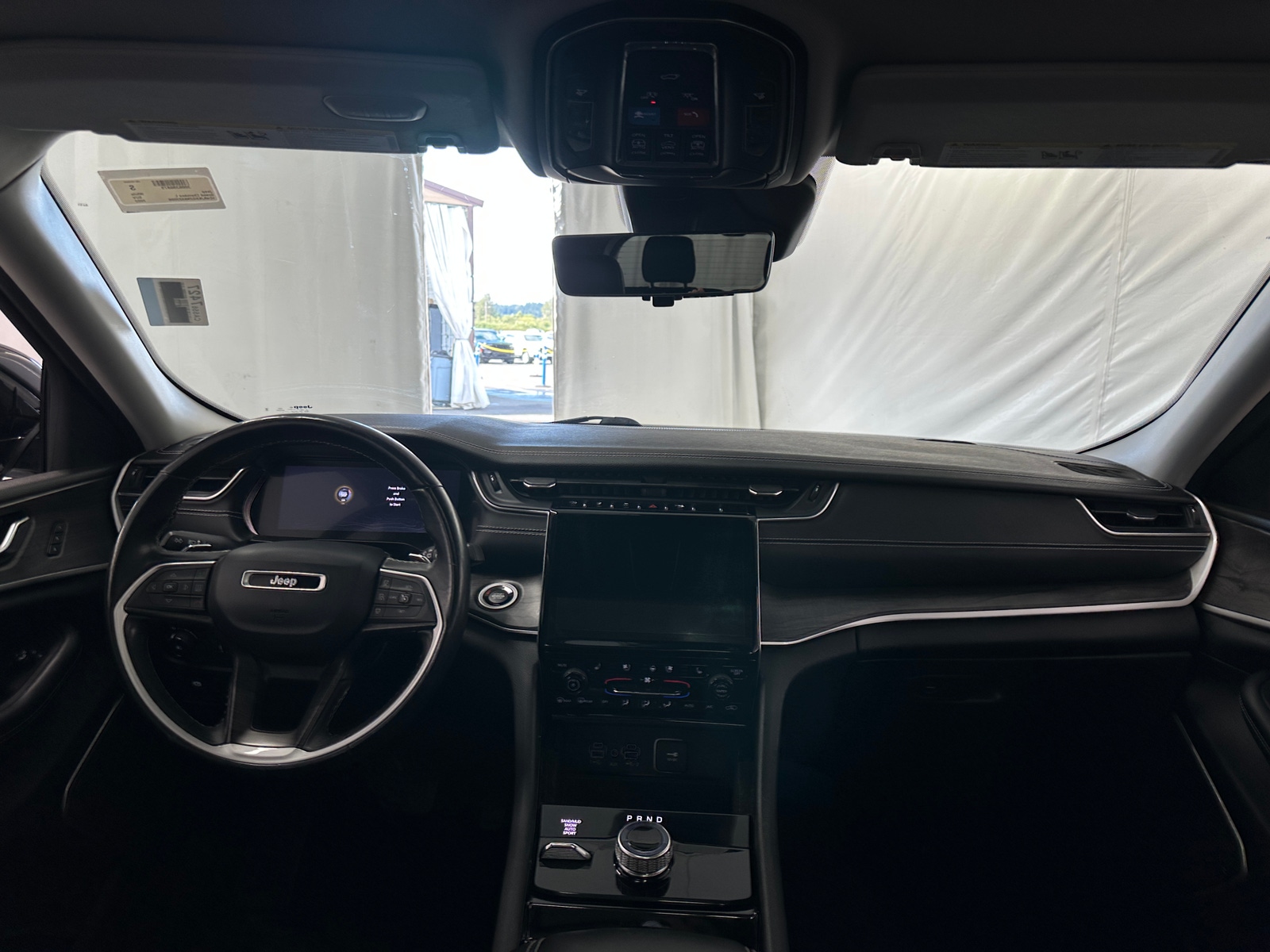 Thumbnail: 2022 Jeep Grand Cherokee L - 2