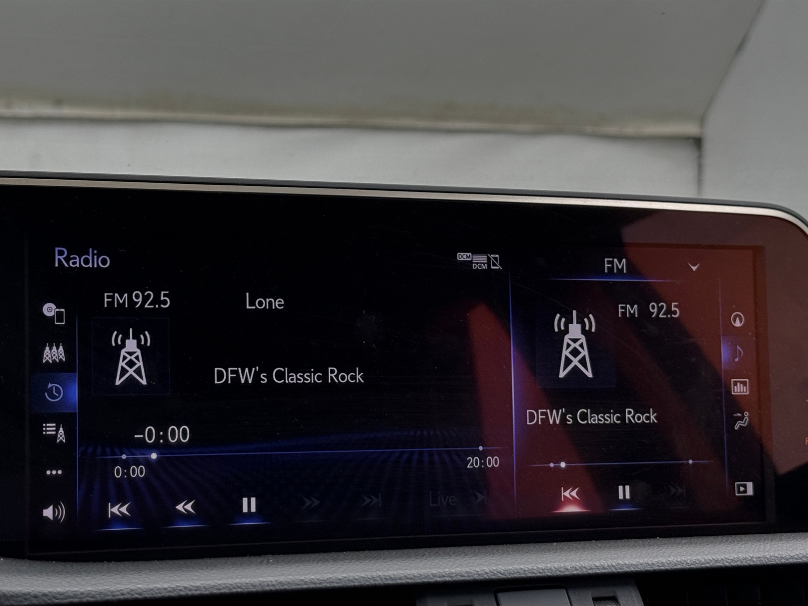 Thumbnail: 2020 Lexus ES - 4