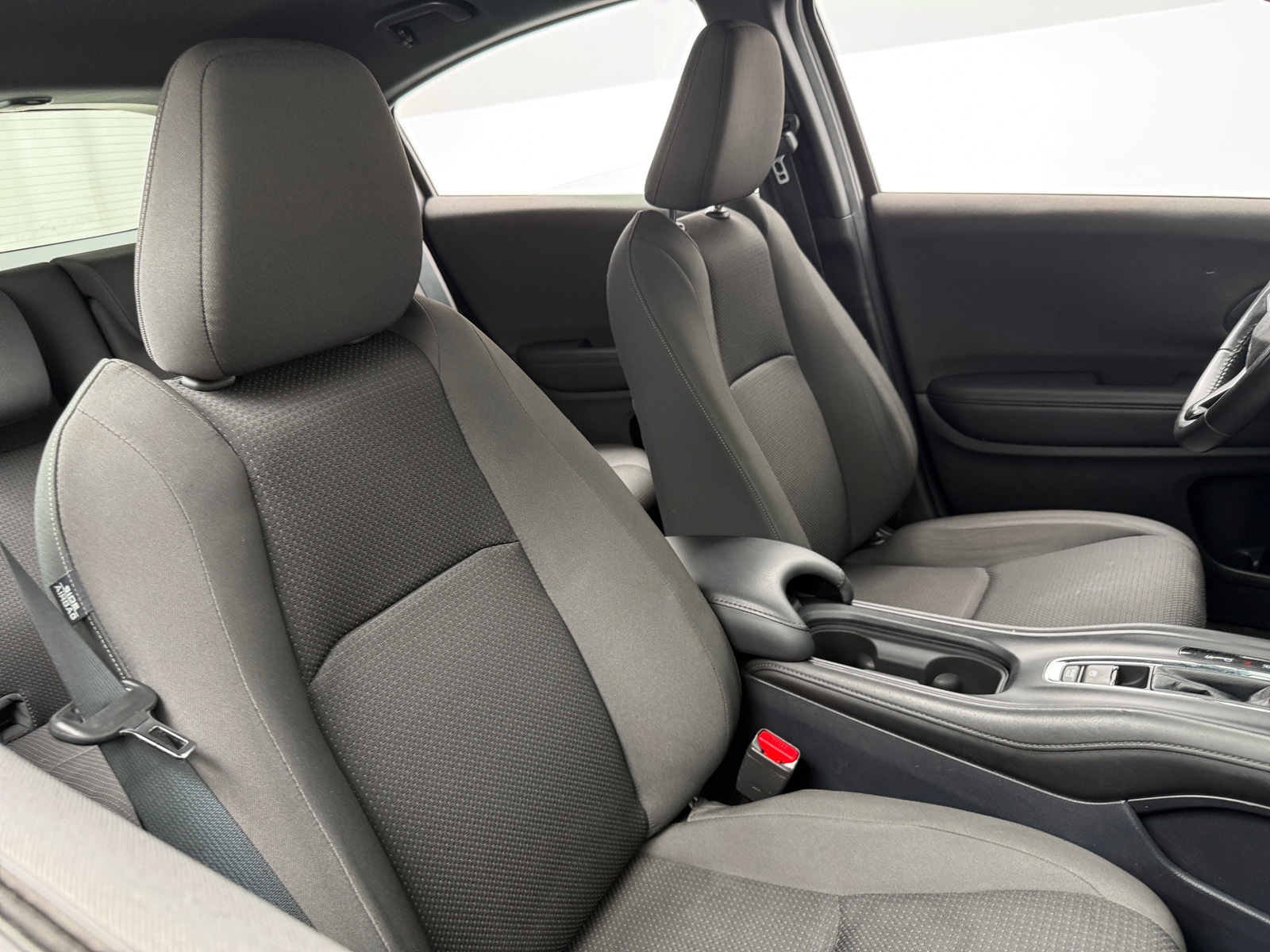 Thumbnail: 2019 Honda HR-V - 2