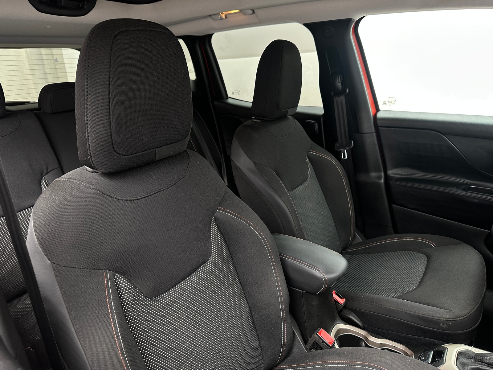 Thumbnail: 2016 Jeep Renegade - 2