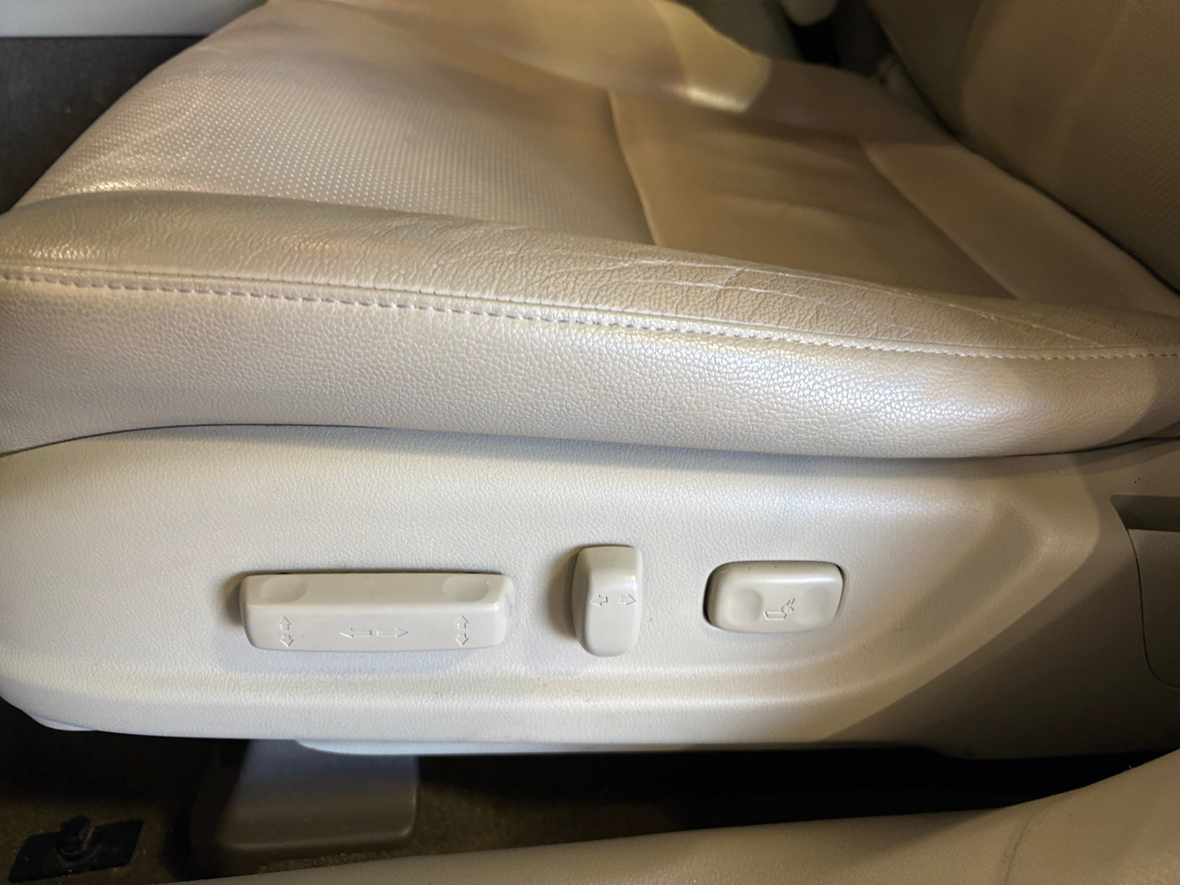 Used 2013 Acura RDX Technology Package with VIN 5J8TB4H52DL011604 for sale in Pewaukee, WI