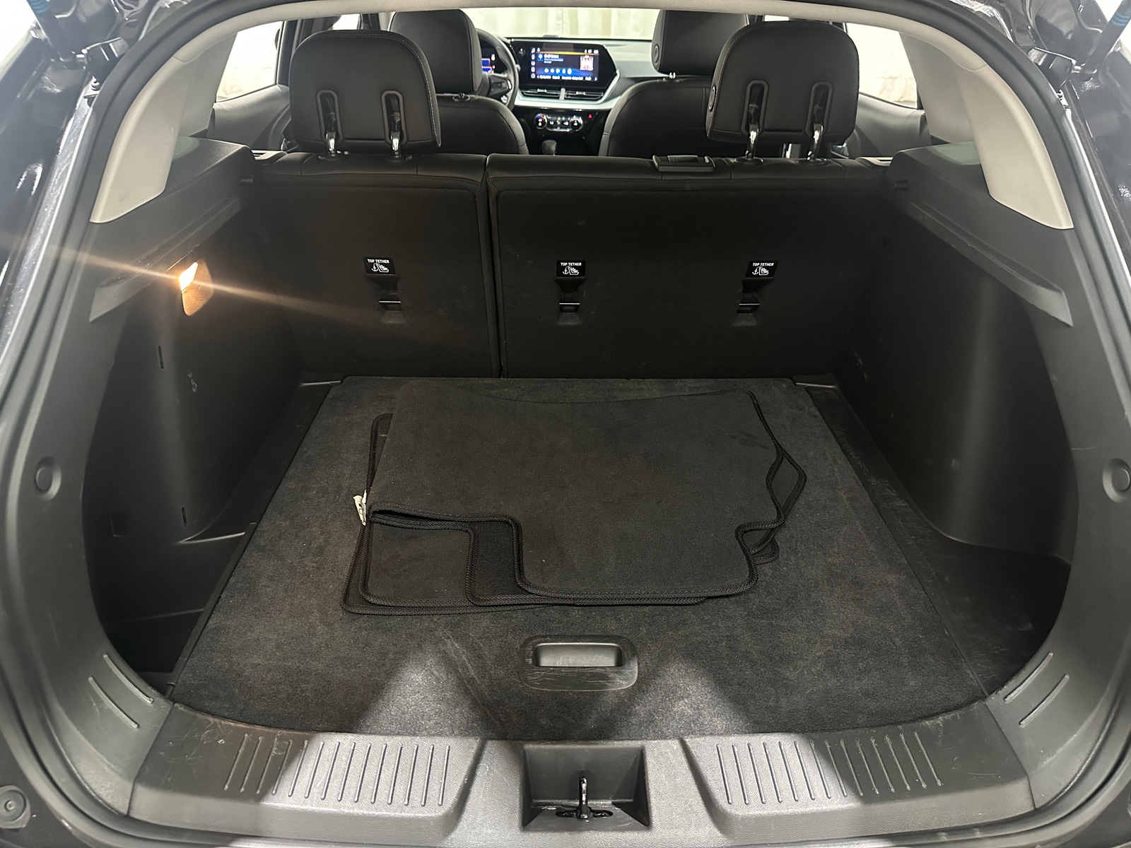 Thumbnail: 2025 Chevrolet Trax - 6