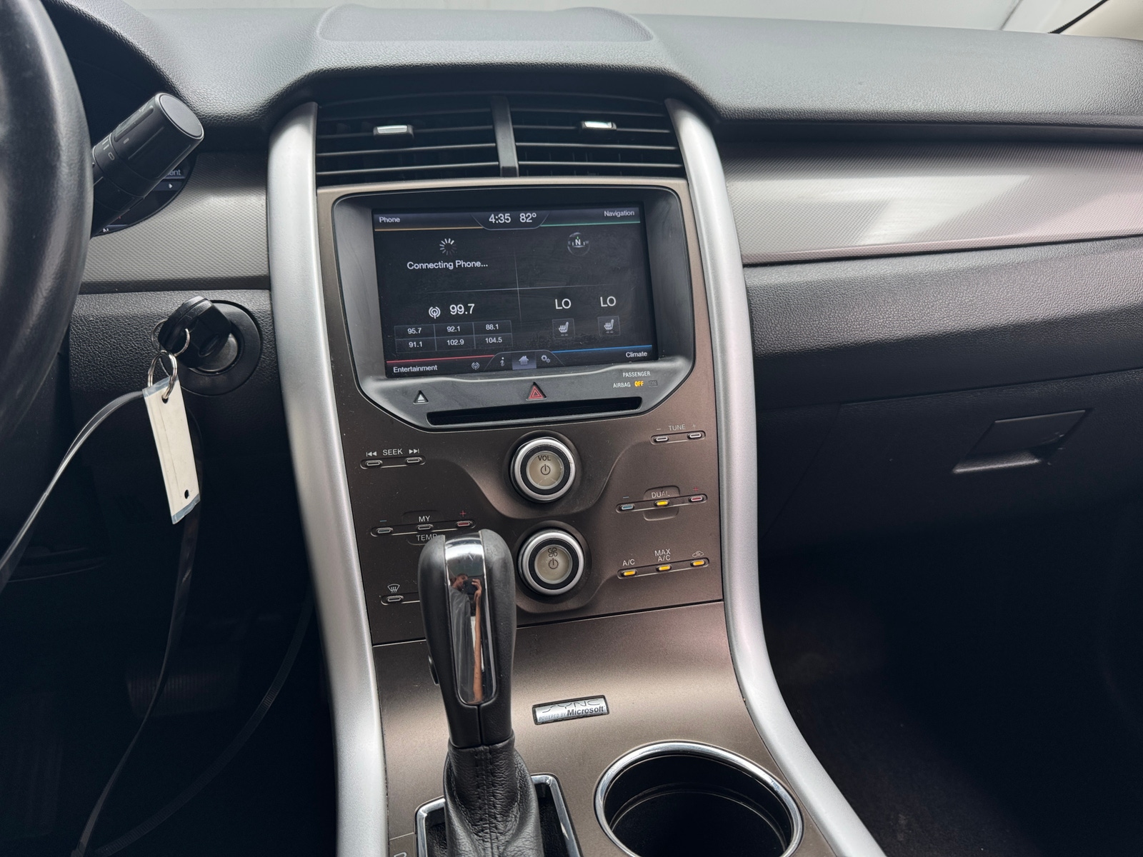 Thumbnail: 2012 Ford Edge - 3