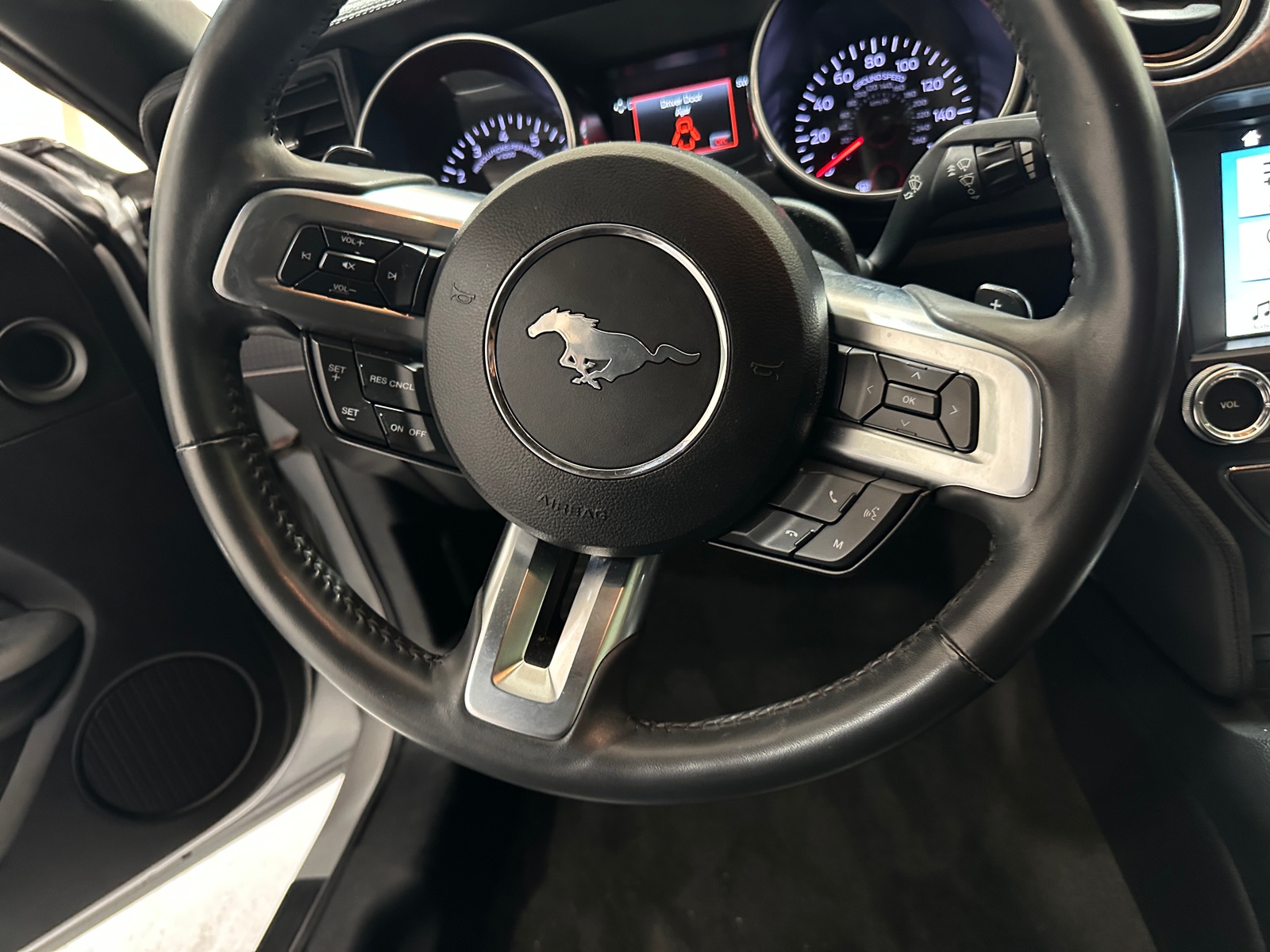 Thumbnail: 2018 Ford Mustang - 5