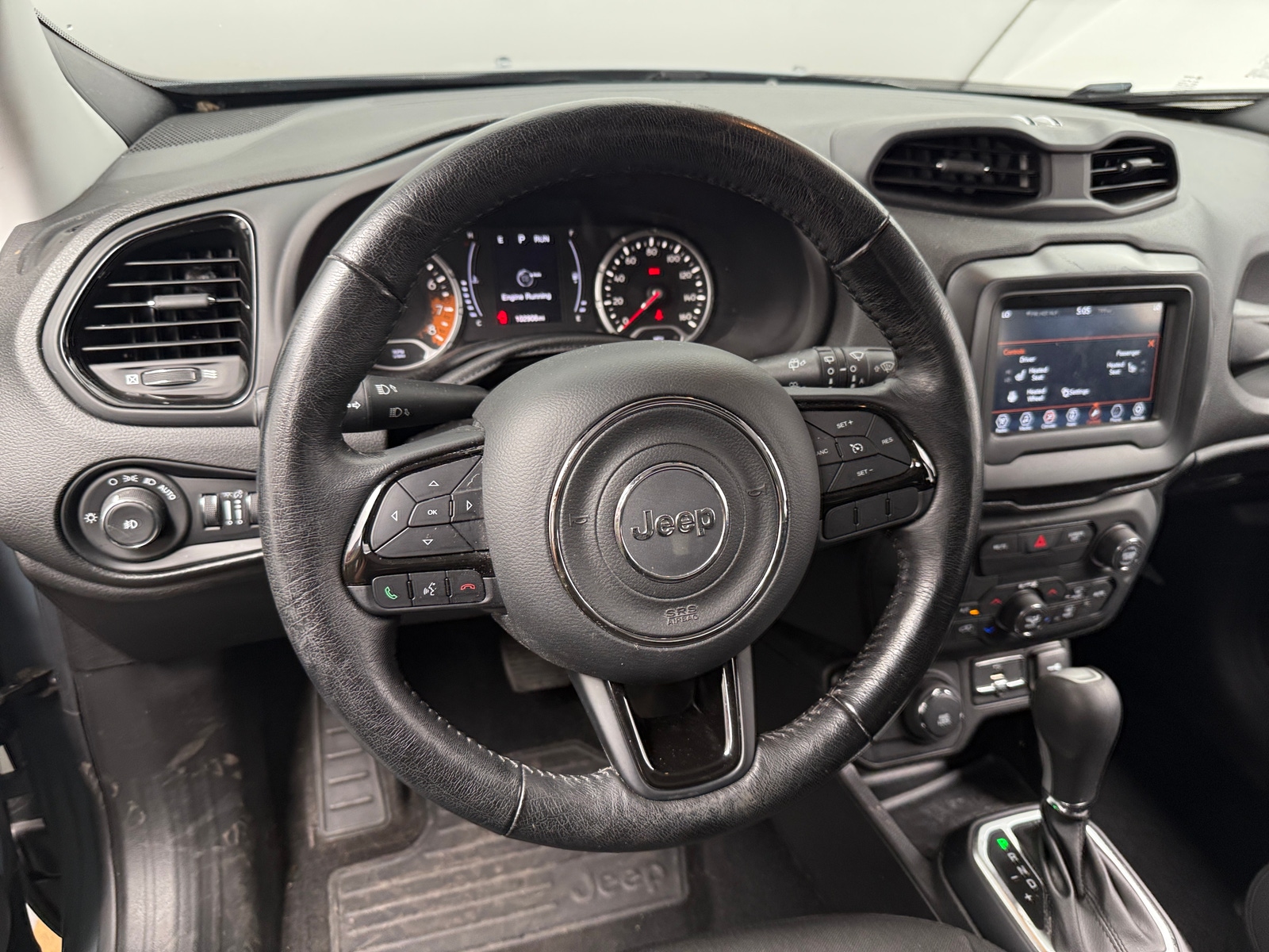 Thumbnail: 2018 Jeep Renegade - 5