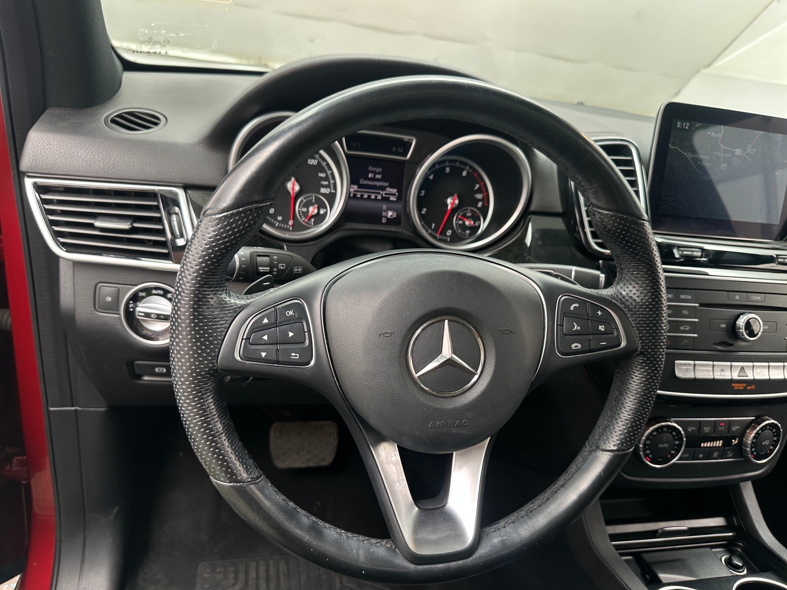 Thumbnail: 2016 Mercedes-Benz GLE - 4