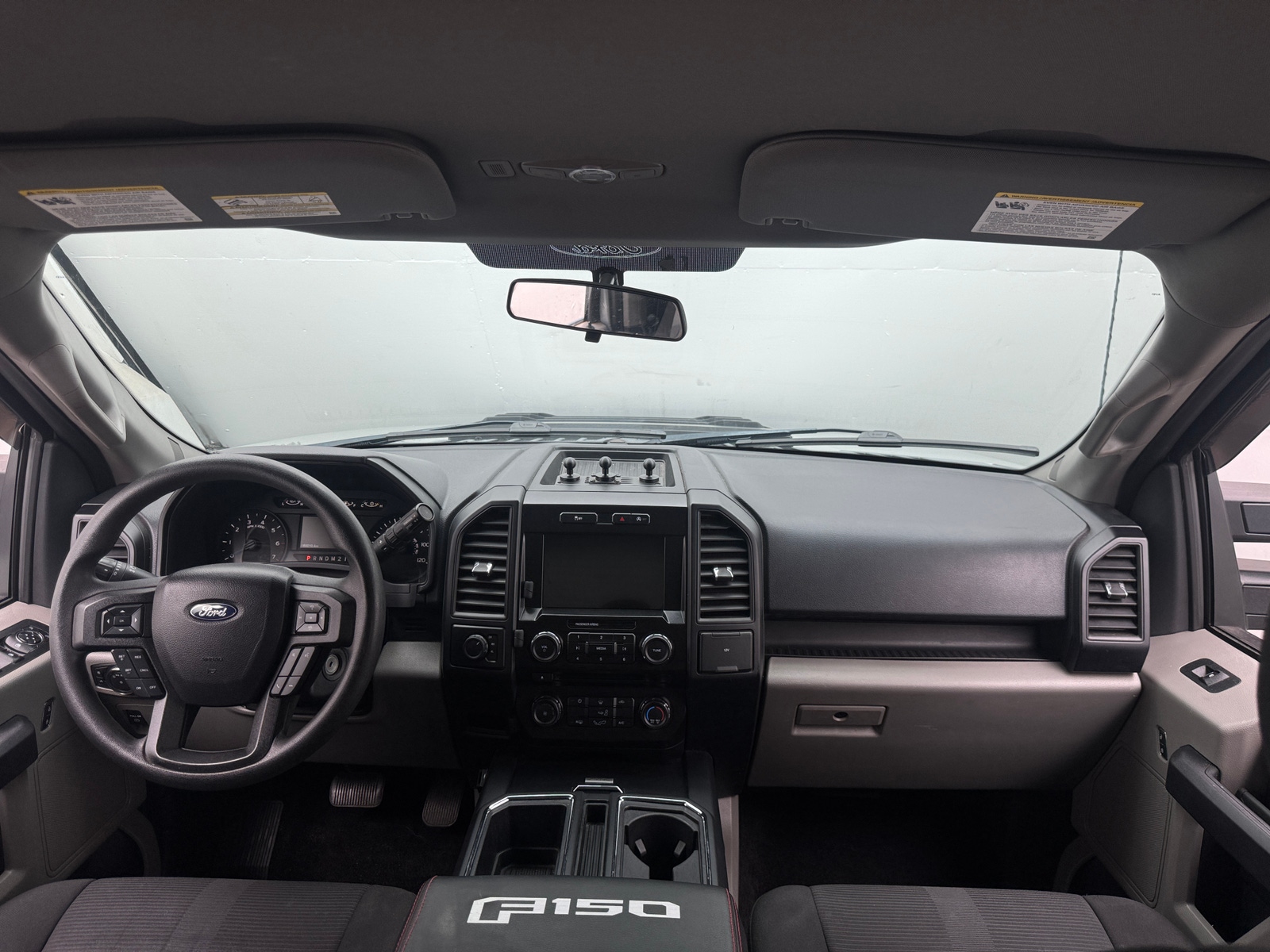Thumbnail: 2017 Ford Econoline - 3