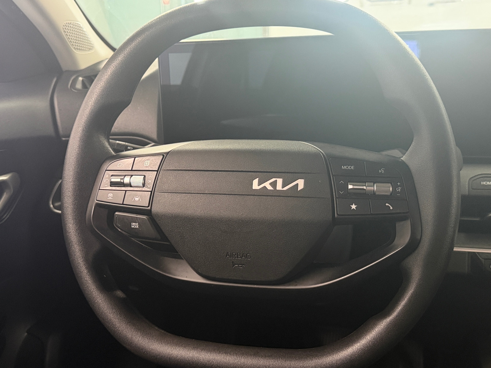Thumbnail: 2025 Kia K4 - 5