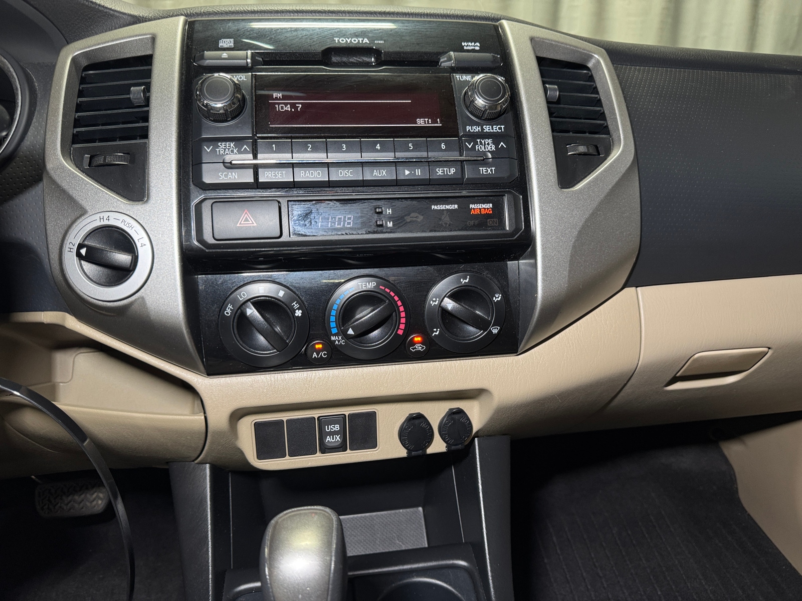 Thumbnail: 2012 Toyota Tacoma - 4
