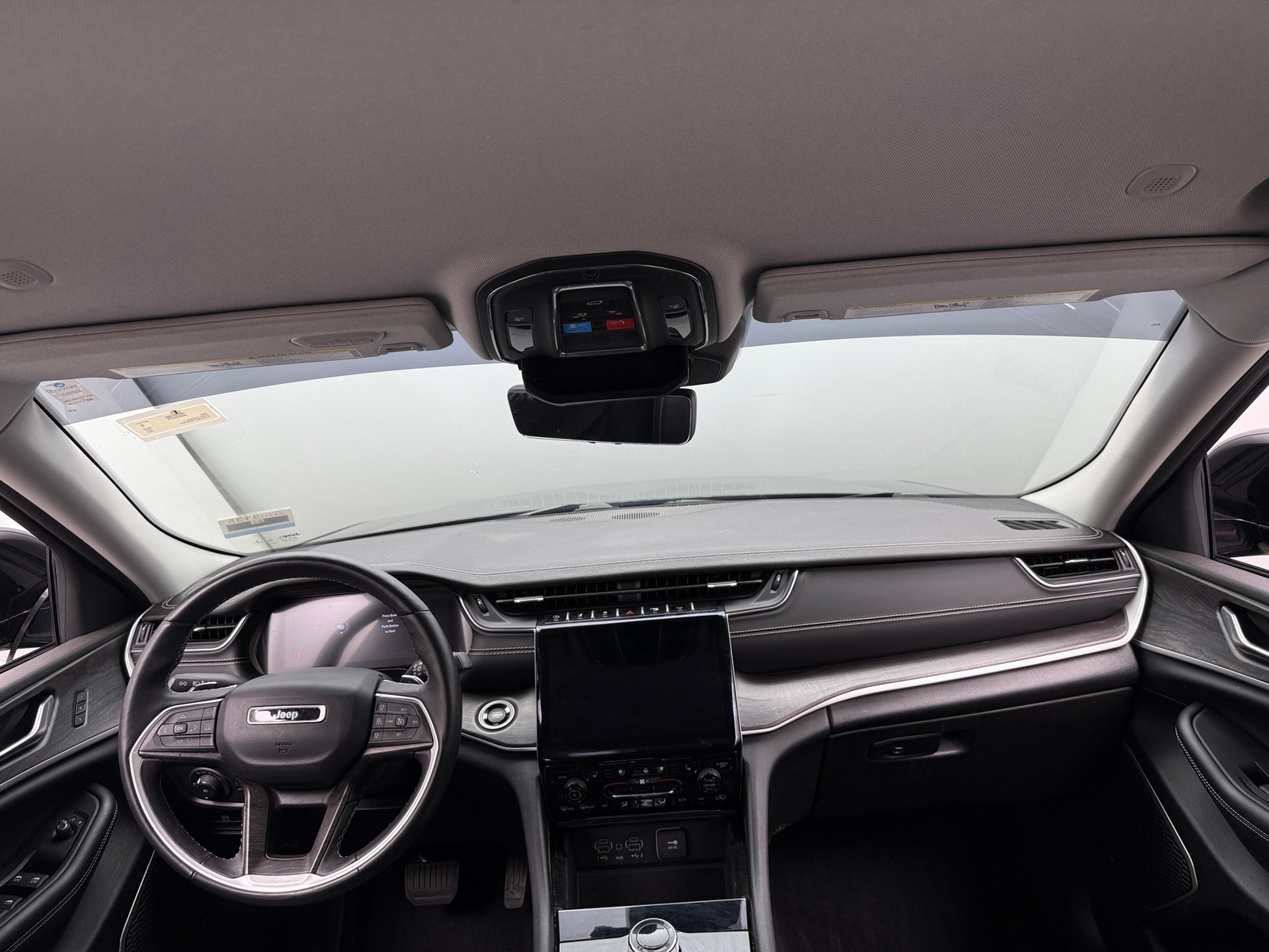 Thumbnail: 2022 Jeep Grand Cherokee L - 2